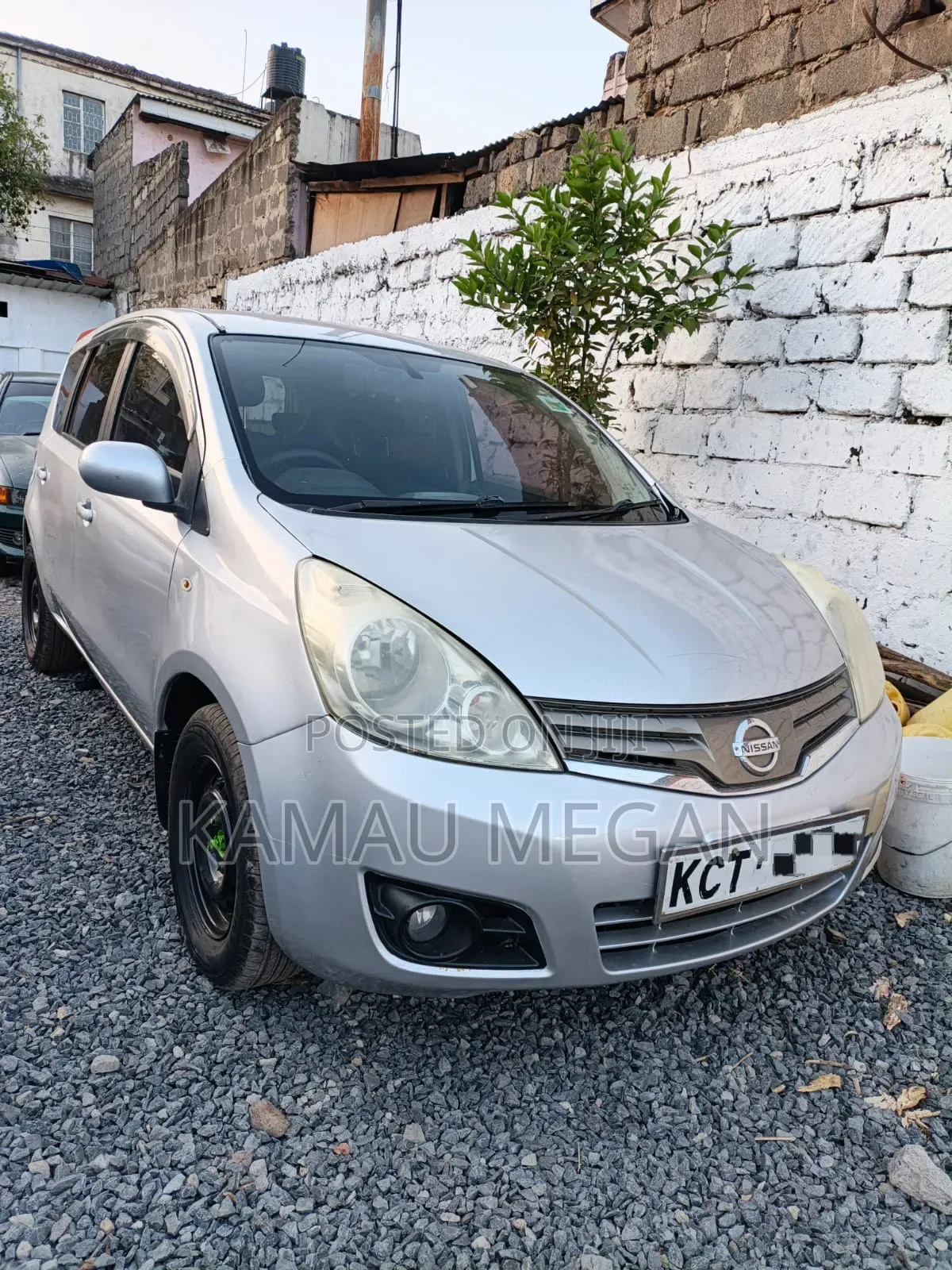 Nissan Note 1.4 2011 Silver