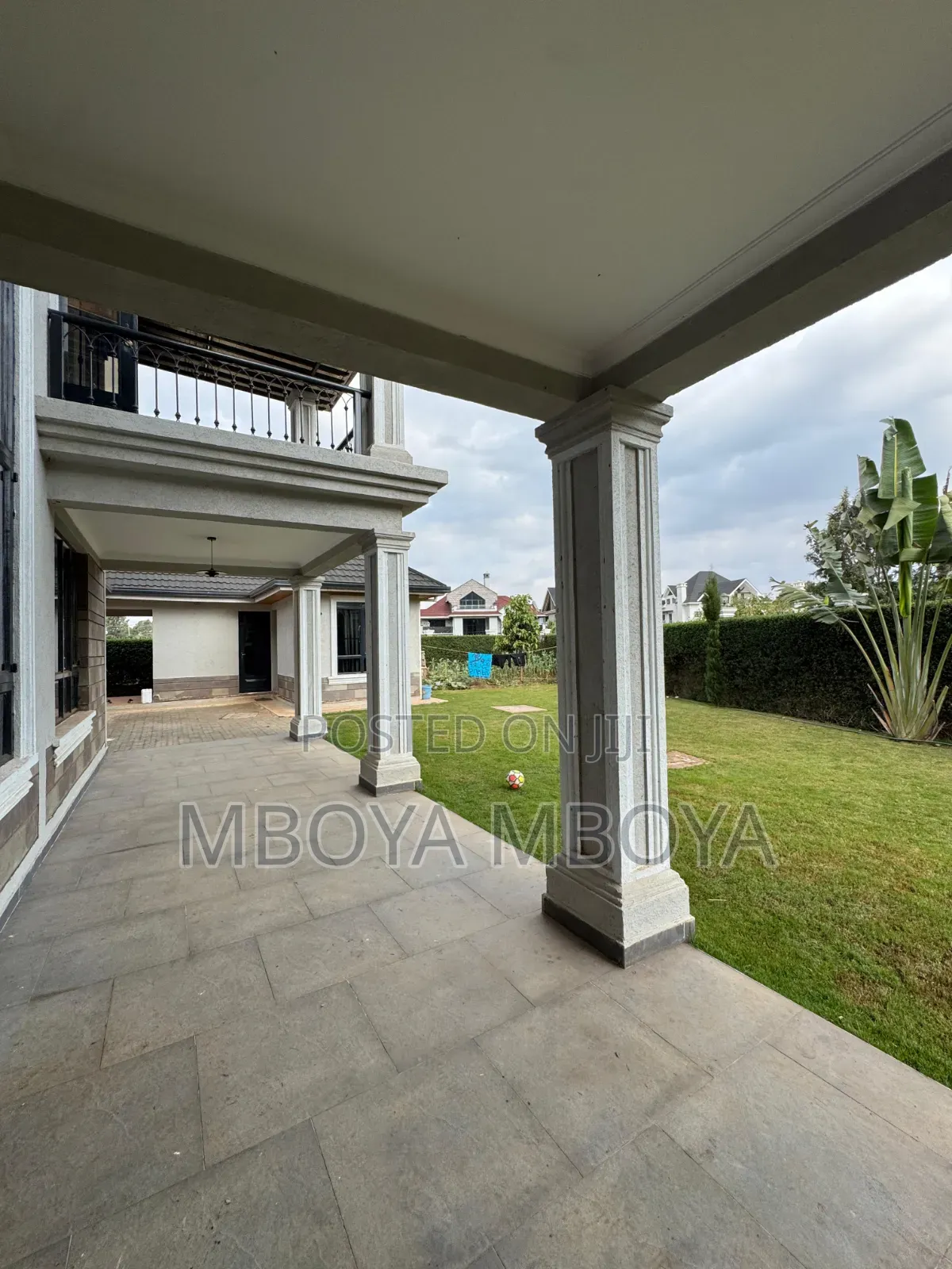 5bdrm Townhouse/Terrace in Runda for sale