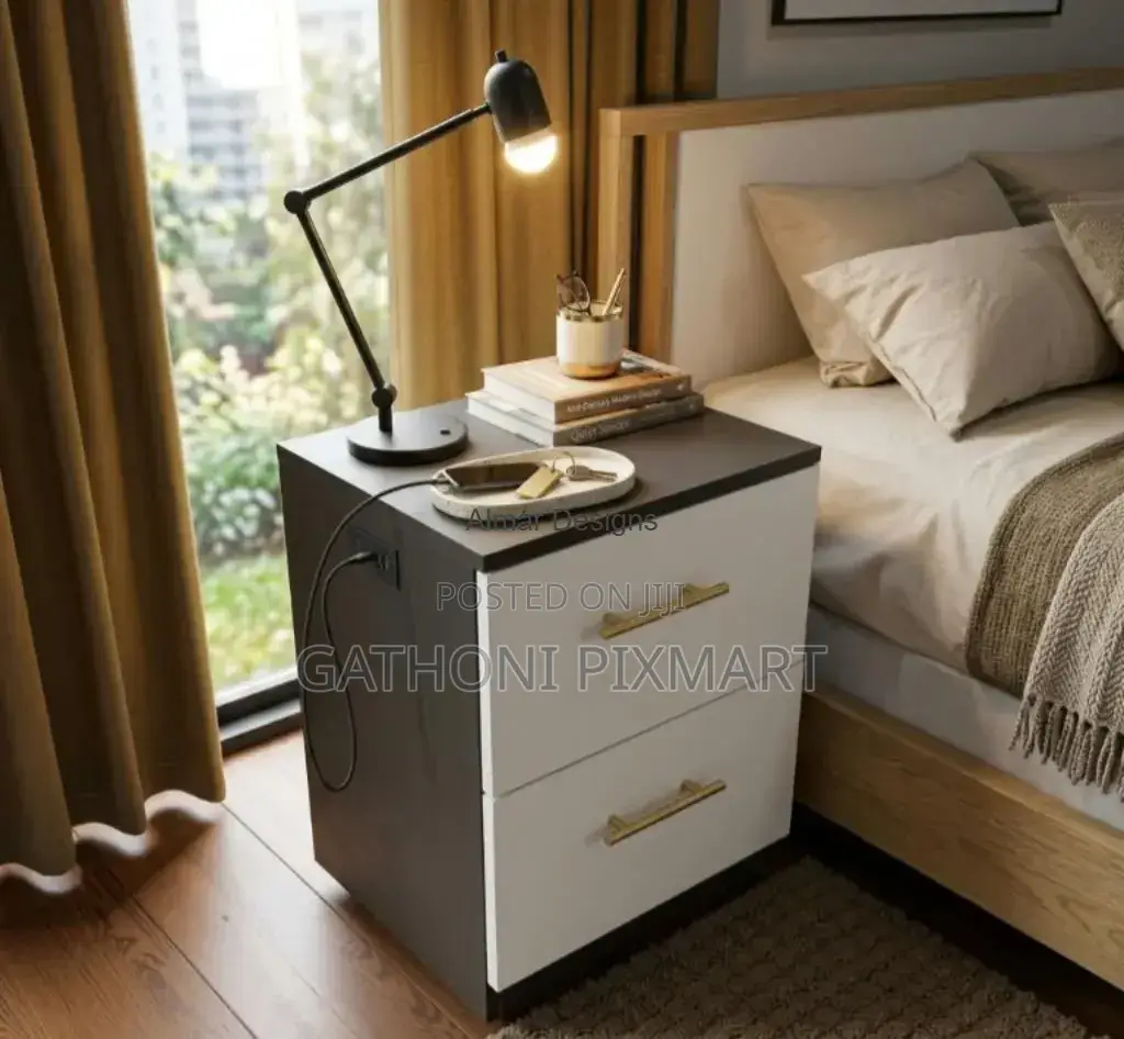 Modern Bedroom Nightstand – Spacious Bedside Drawers for Essentials