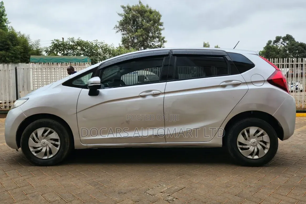 Honda Fit 2014 Silver
