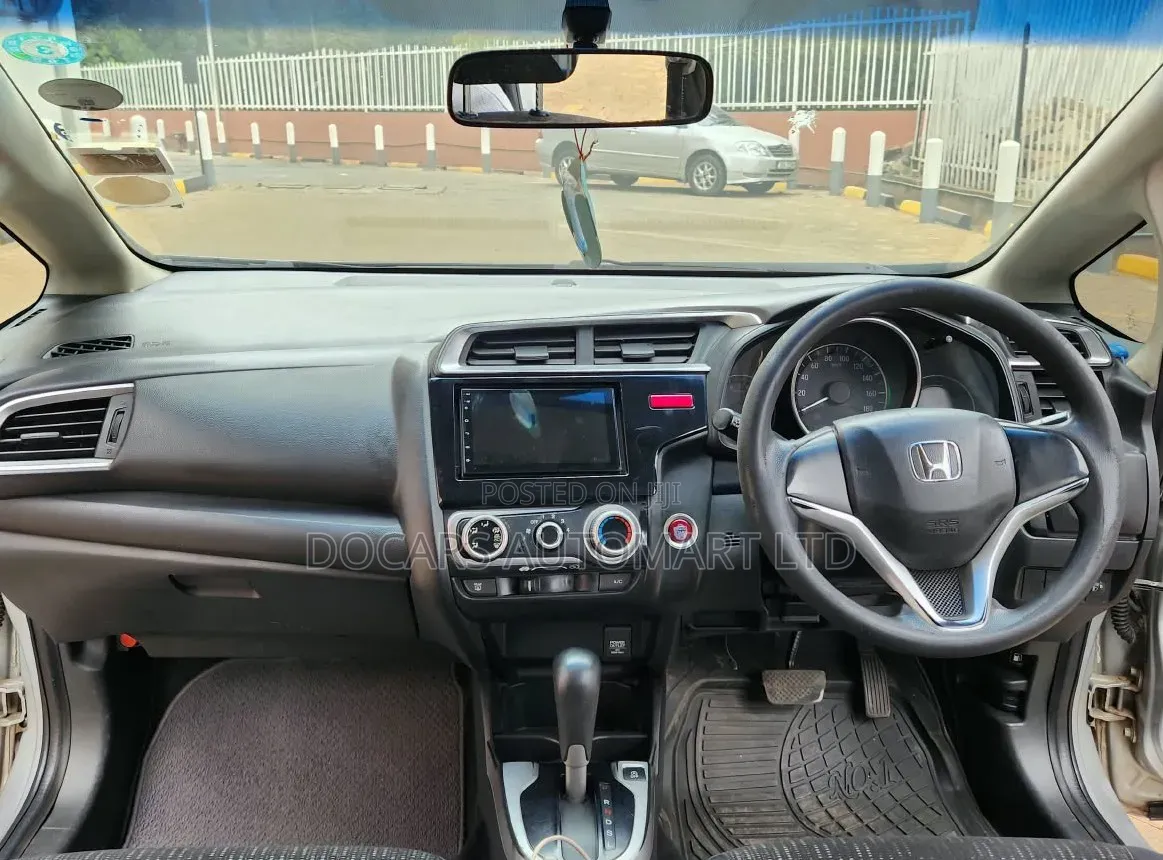 Honda Fit 2014 Silver