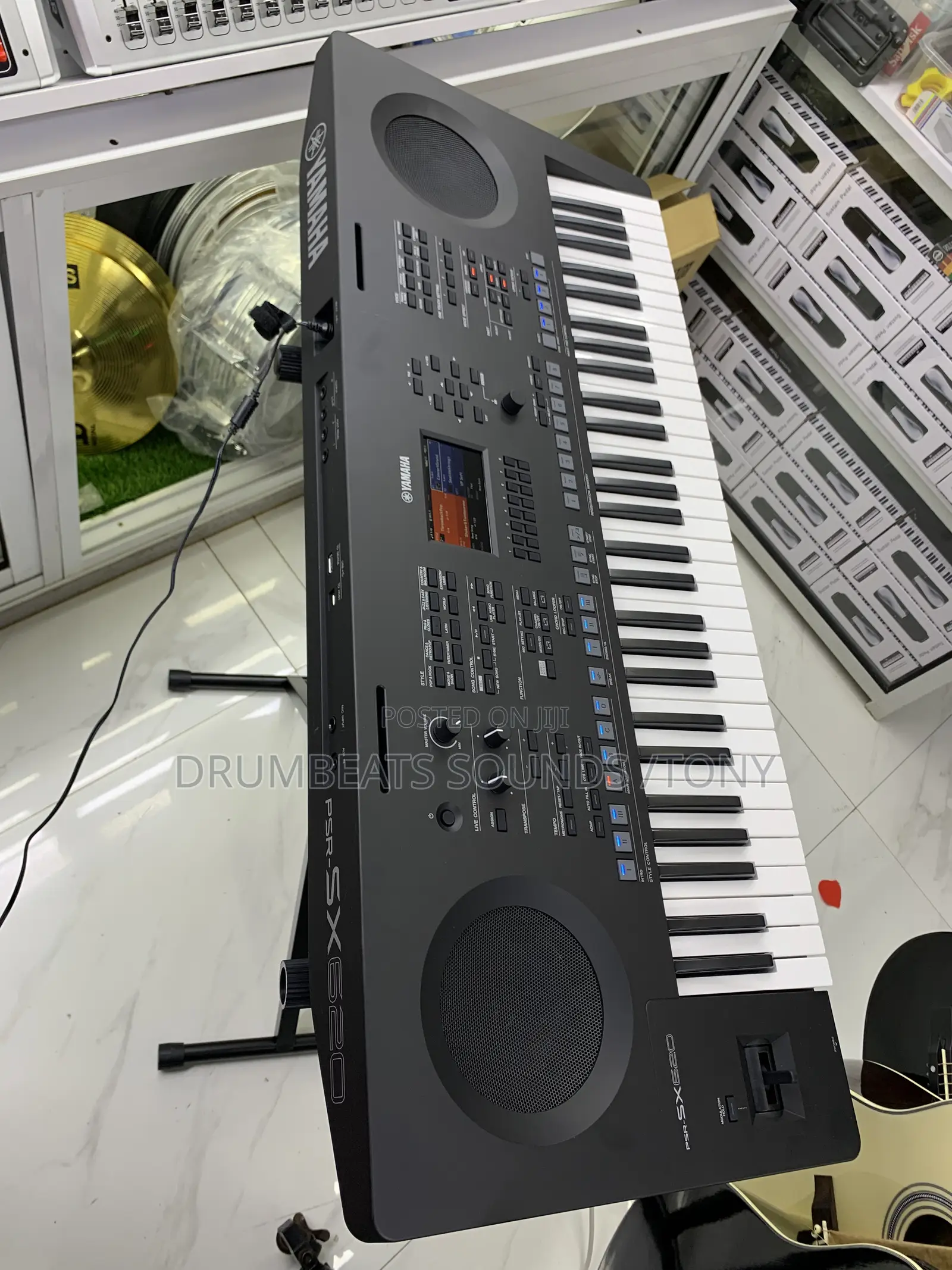 Yamaha PSR Sx620