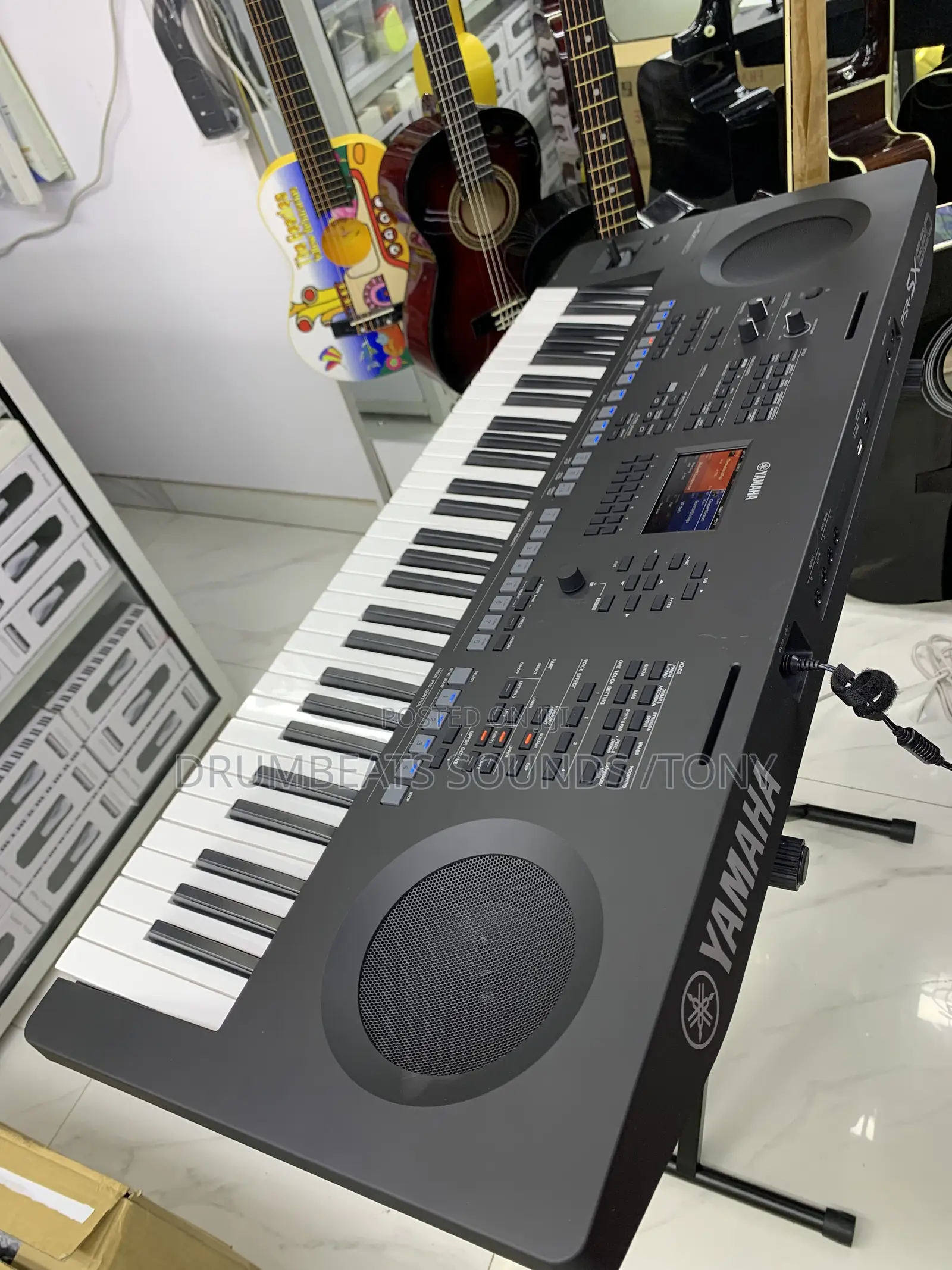 Yamaha PSR Sx620