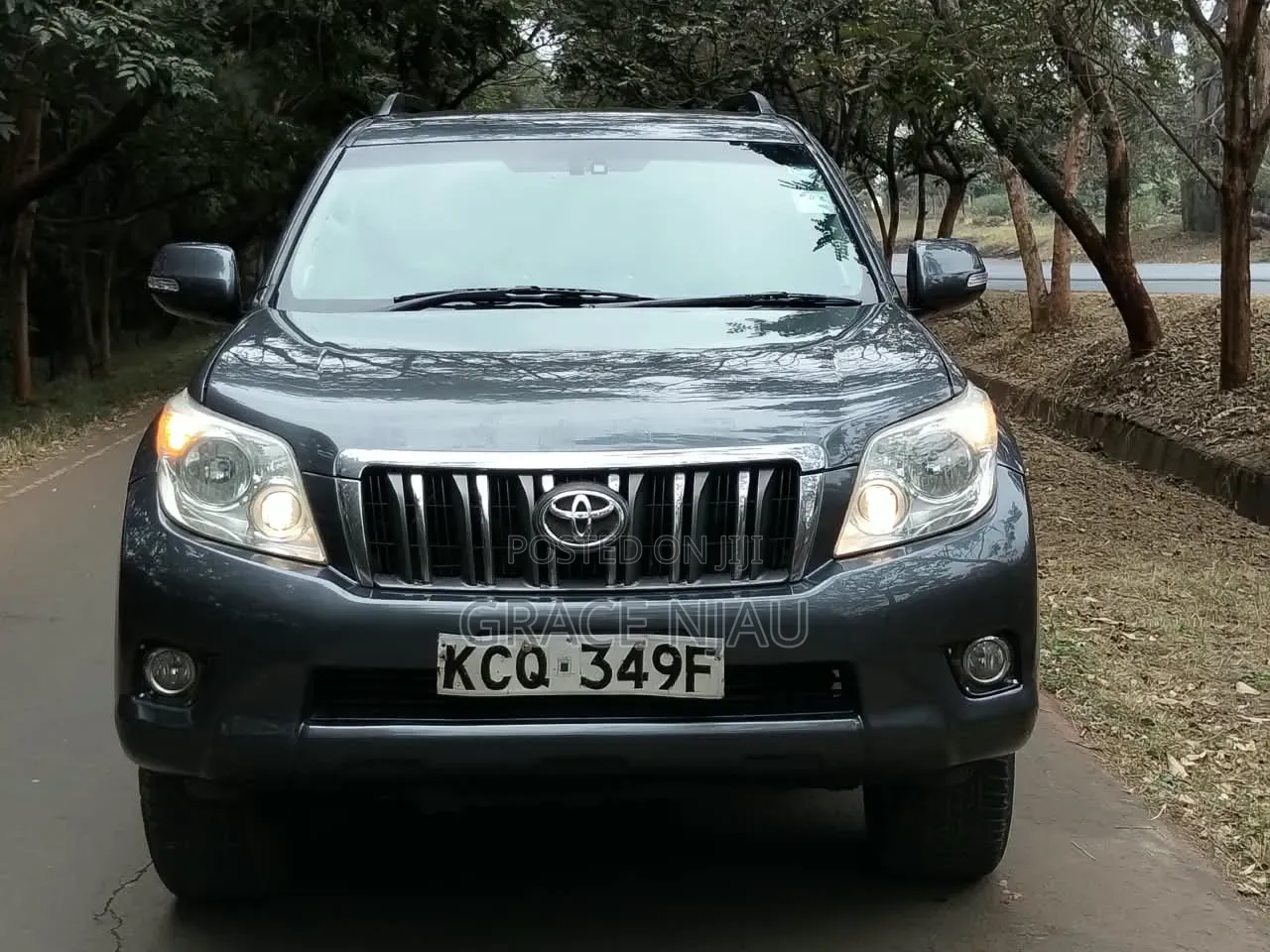 Toyota Land Cruiser Prado 2011
