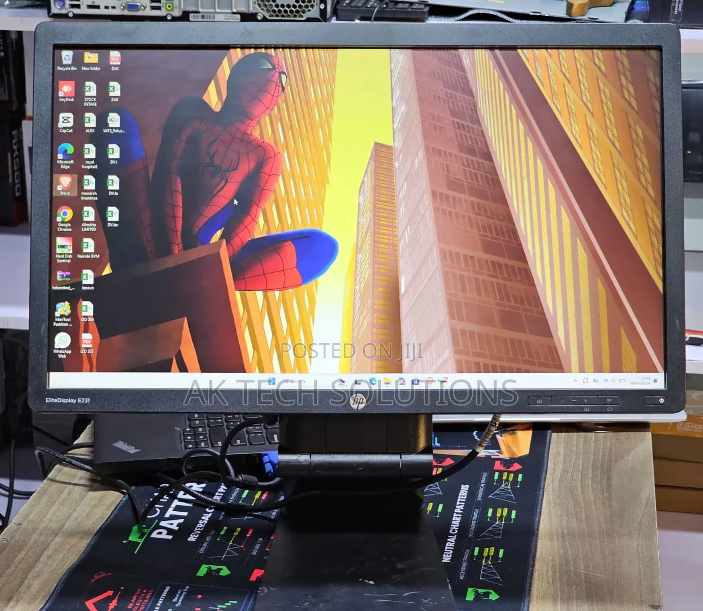 HP EliteDisplay E231 Framed Monitor
Full Hd 1920×1080
60hz
