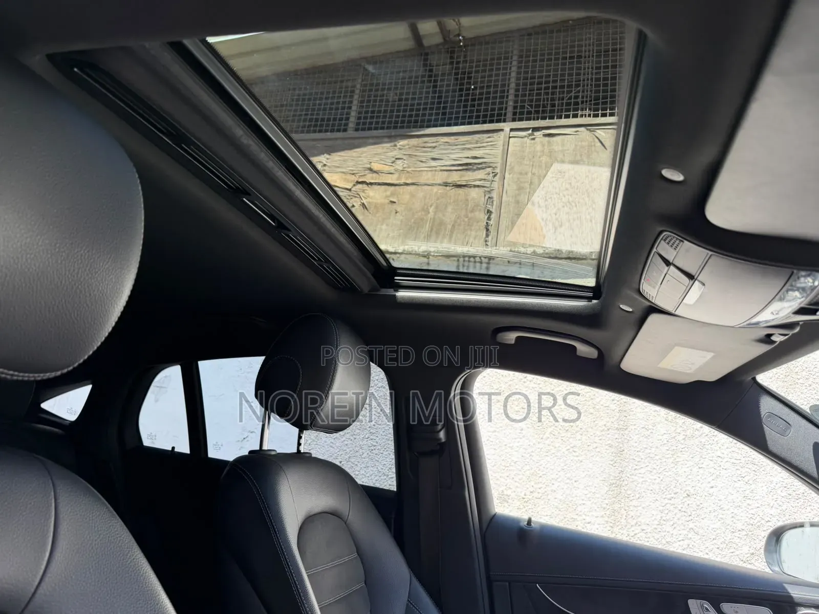 Mercedes-Benz 220 2020 Blue