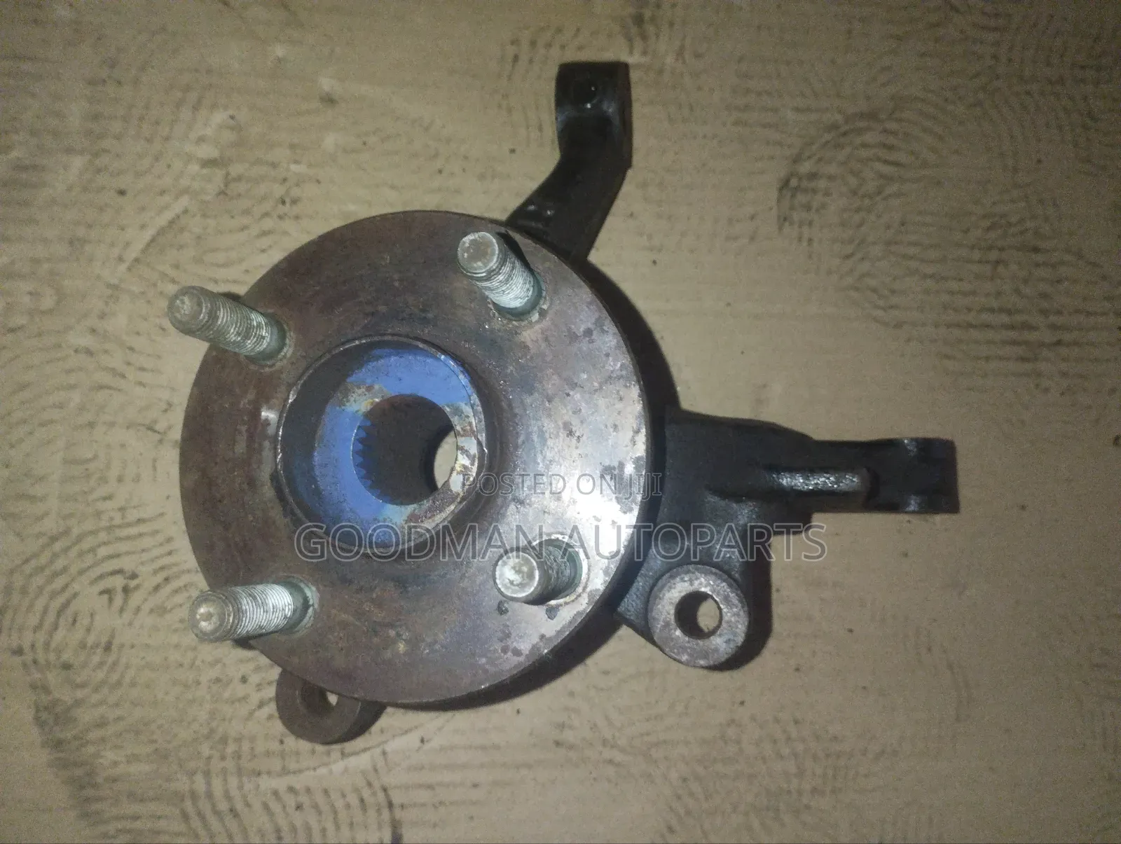 Demio 2010 Front Hub