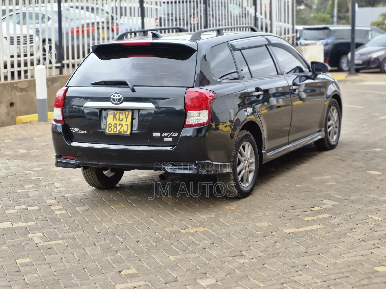 Toyota Corolla Fielder 1.8 Petrol FWD 2012 Black