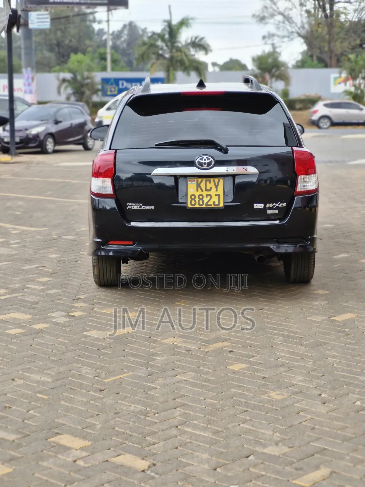 Toyota Corolla Fielder 1.8 Petrol FWD 2012 Black