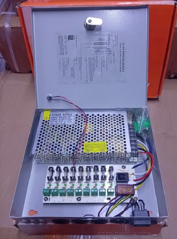 Closed 12V 10A Power Supply Unit