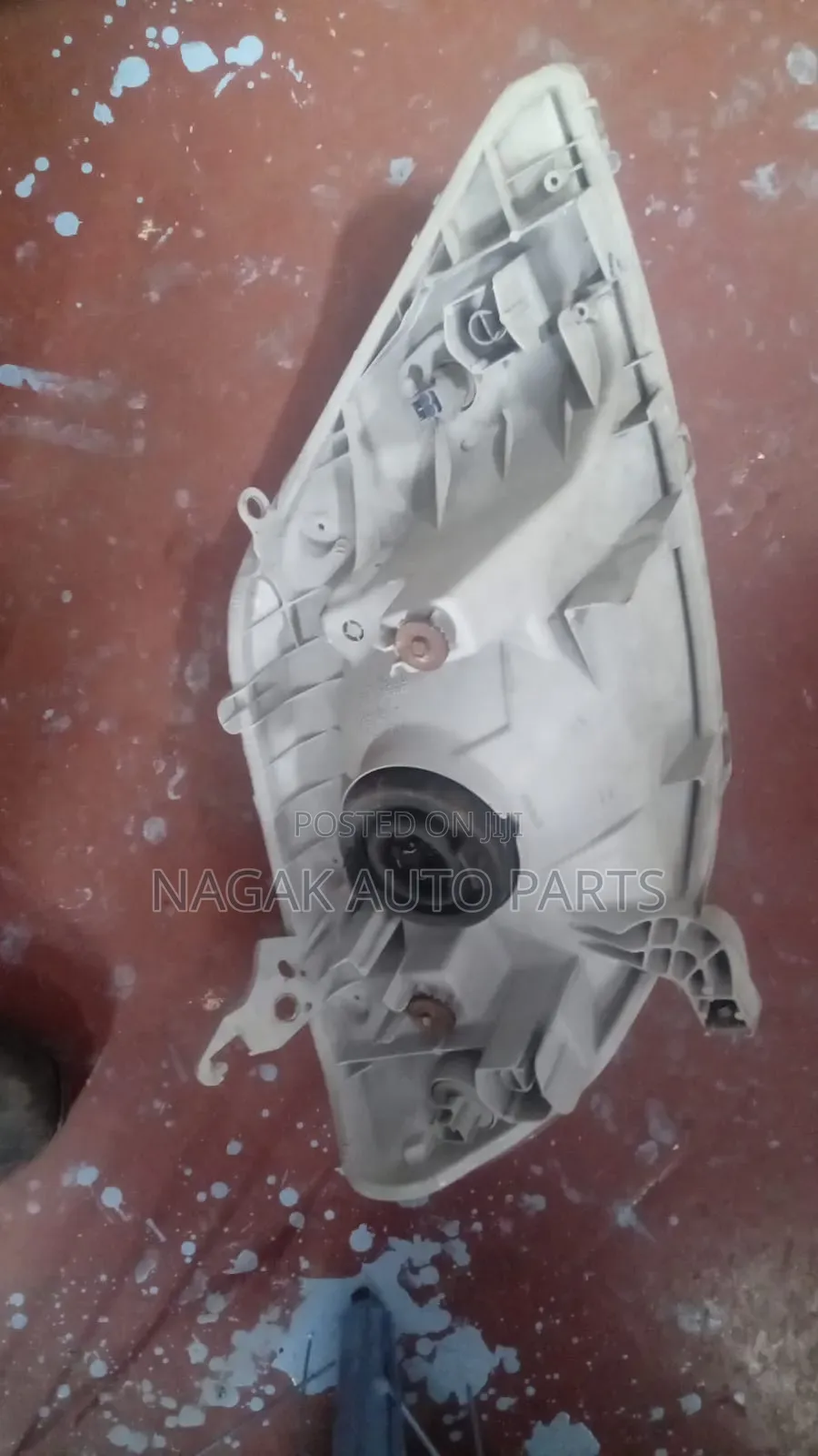 Nze 202 Headlight Non Xenon