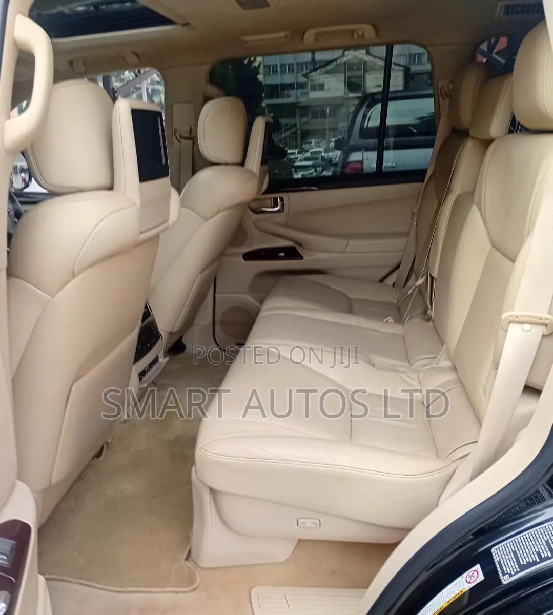 Lexus LX 570 AWD 2014 Black