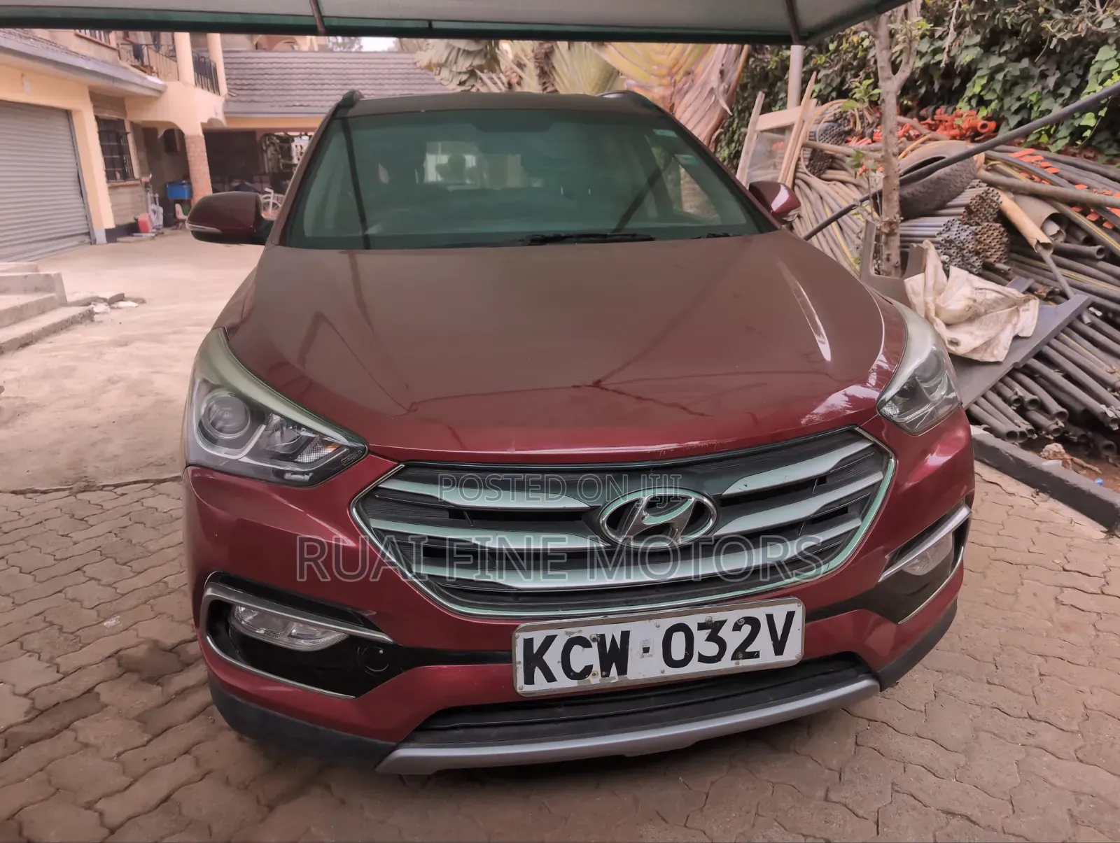 Hyundai Santa Fe 2015 Red
