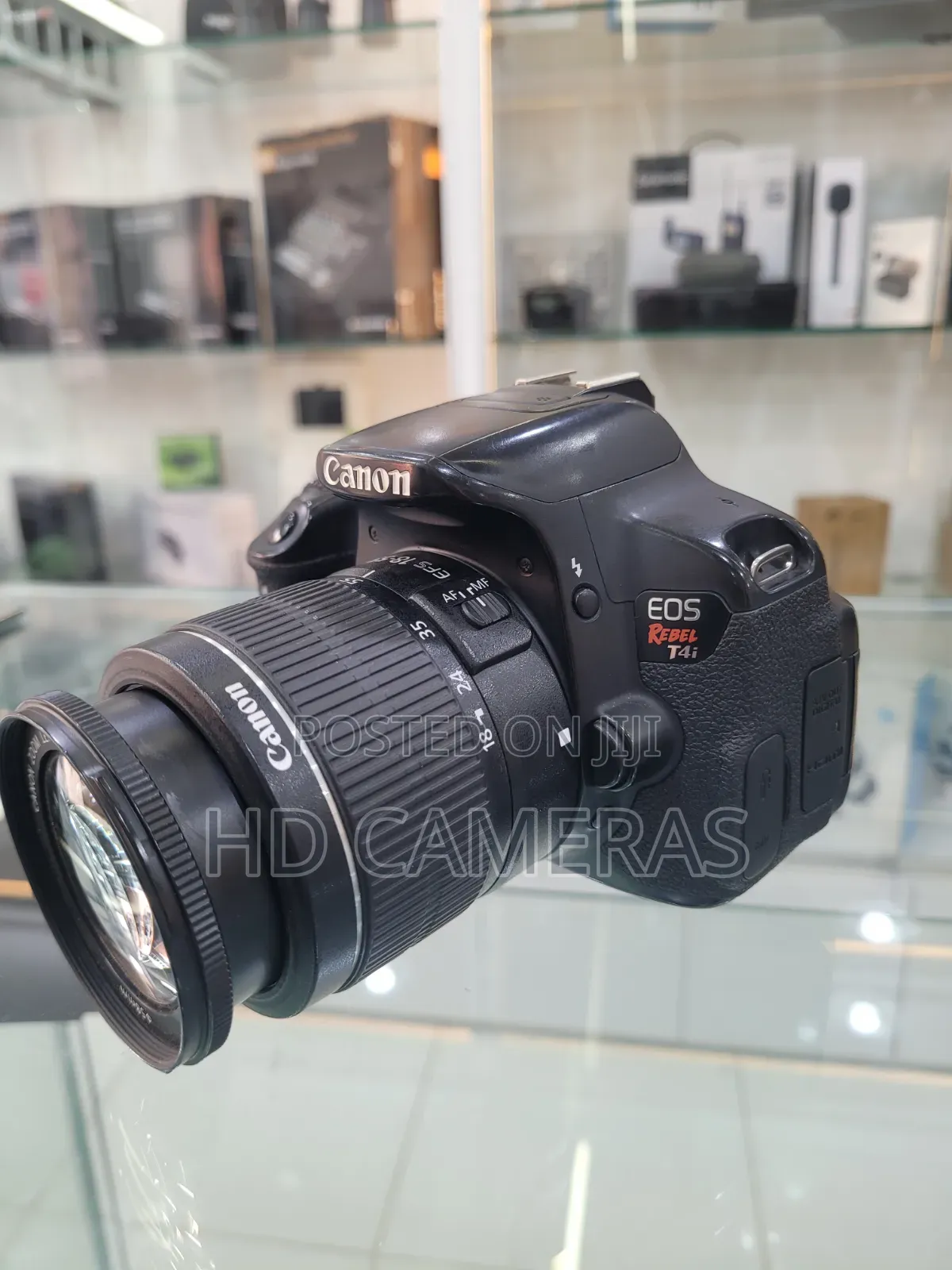 Canon Eos Rebel T4i