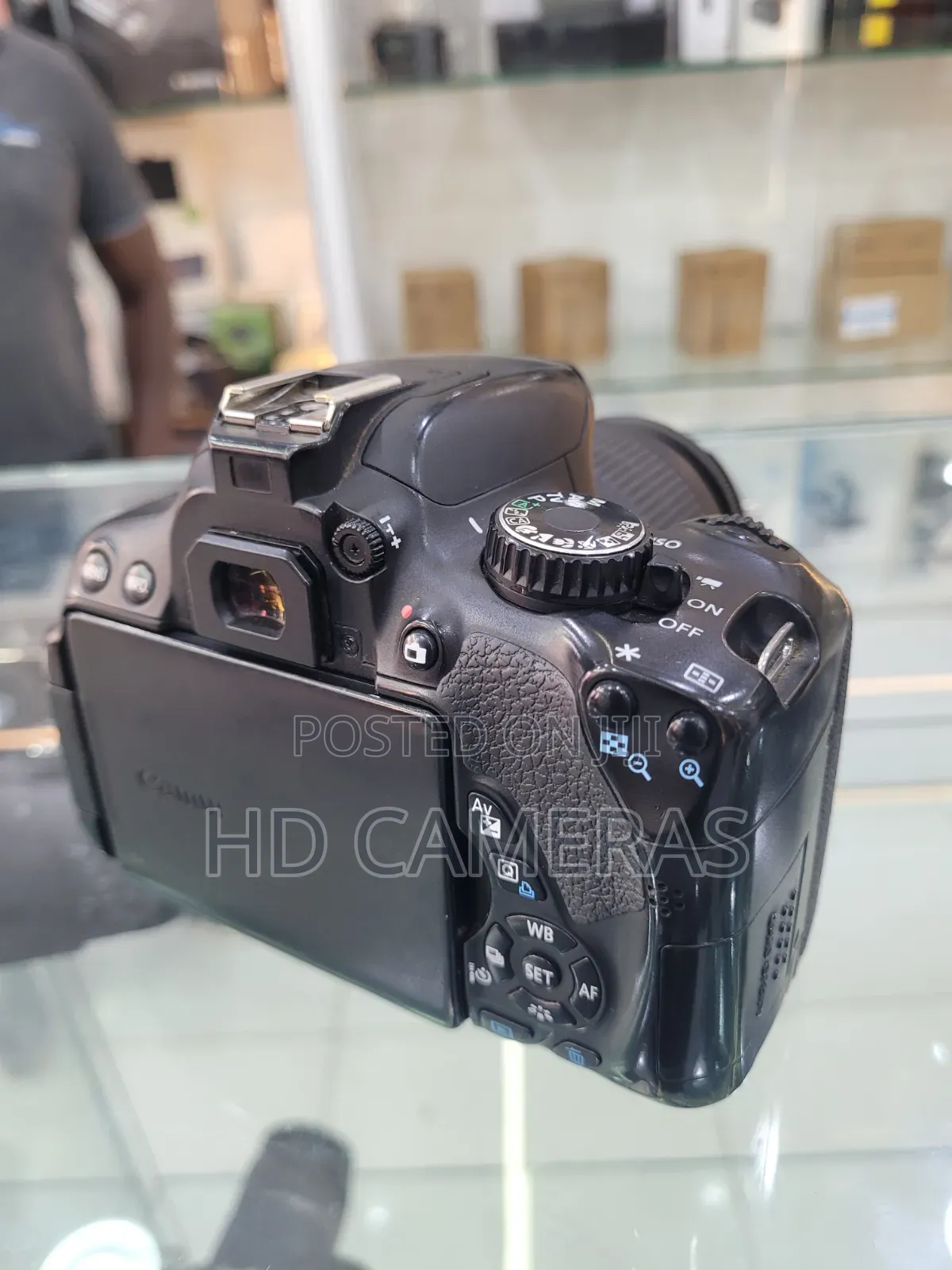 Canon Eos Rebel T4i