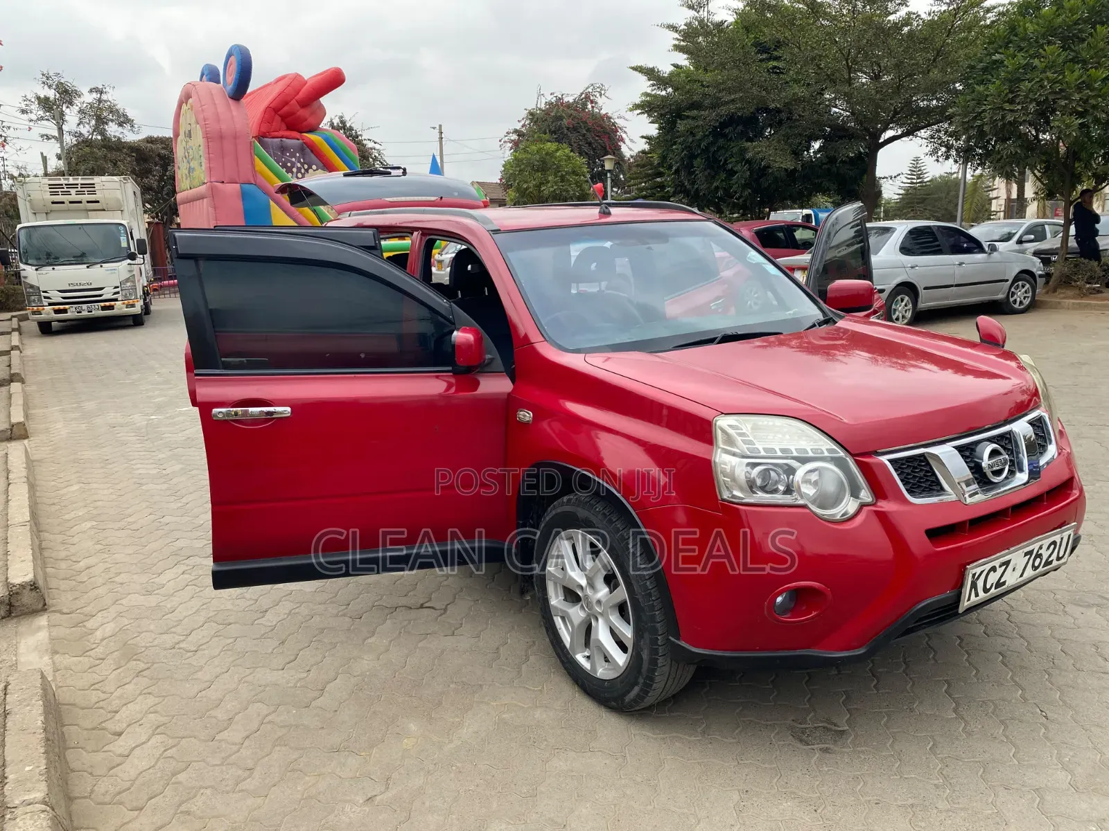 Nissan X-Trail 2013 Red