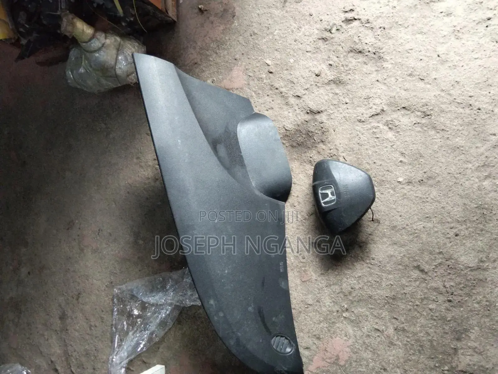Honda Fit 2012 Dashboard and Steering Airbag