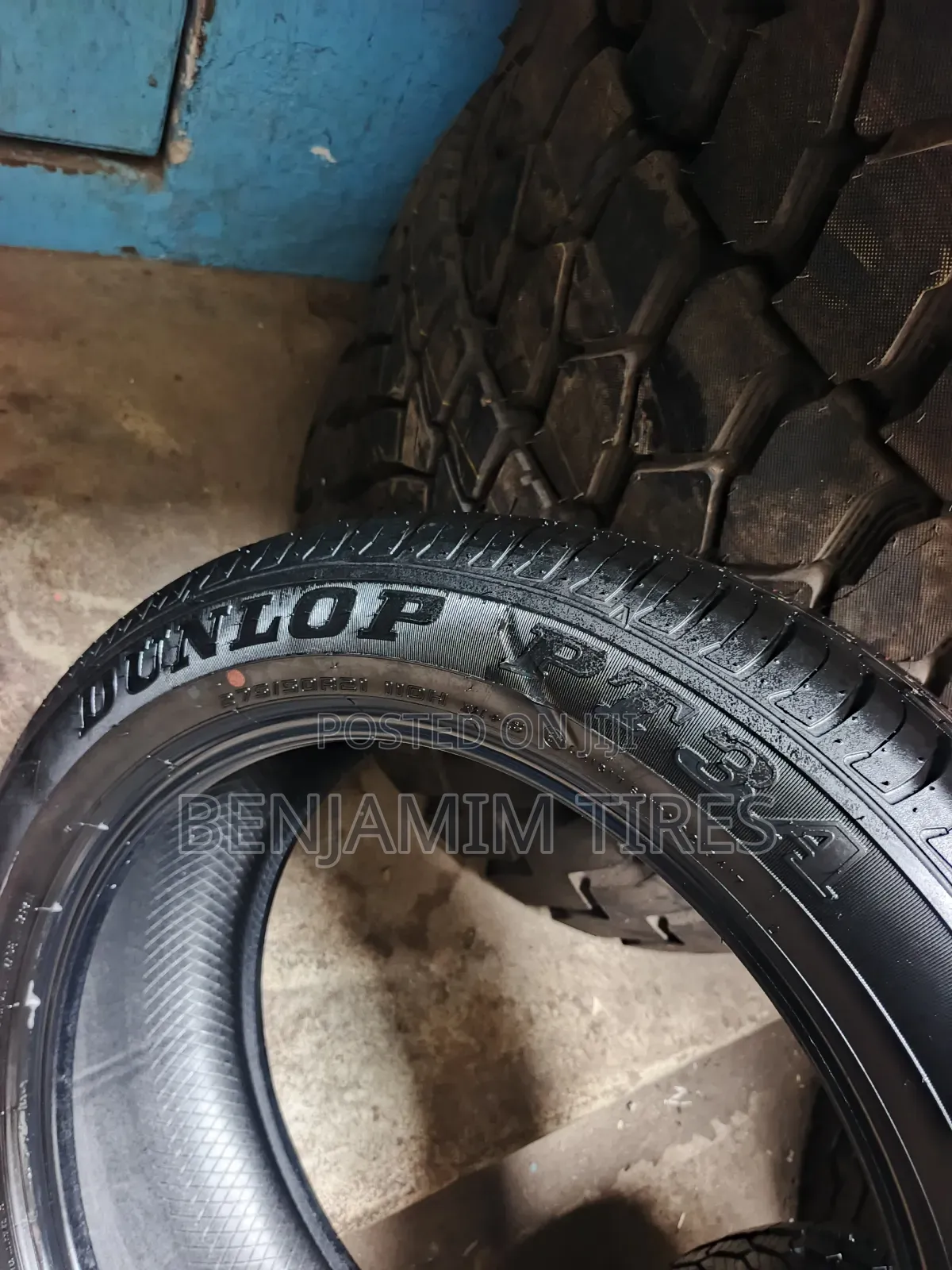 Dunlop Tires Sizes 275/50r21 PT34 Made in Japan.