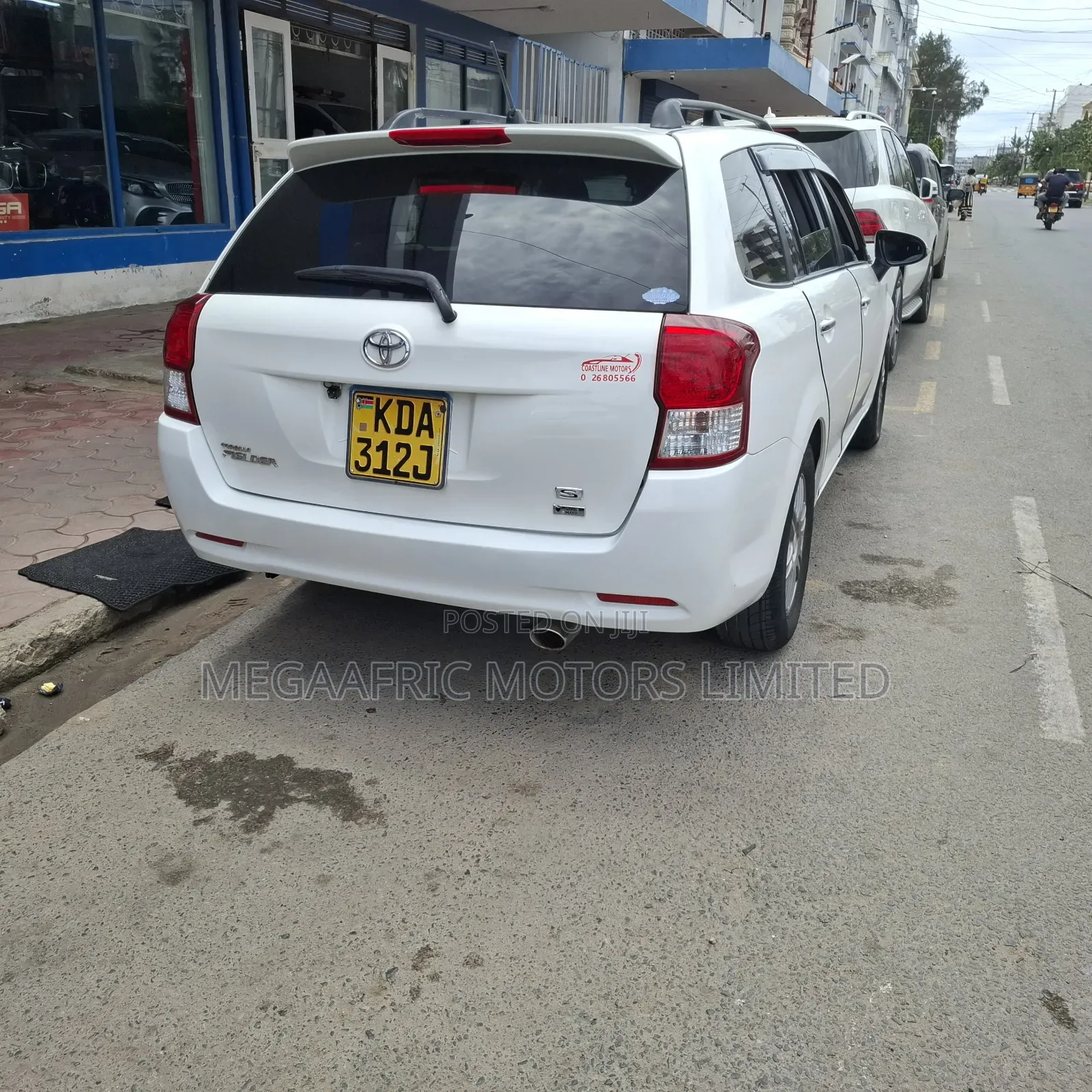 Toyota Corolla Fielder 1.5 Petrol AWD 2014 White