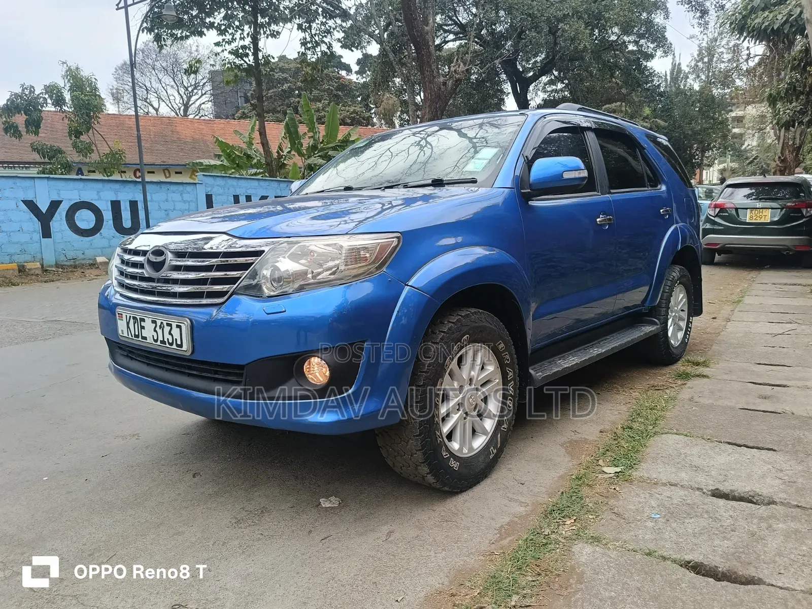 Toyota Fortuner 2012 Blue