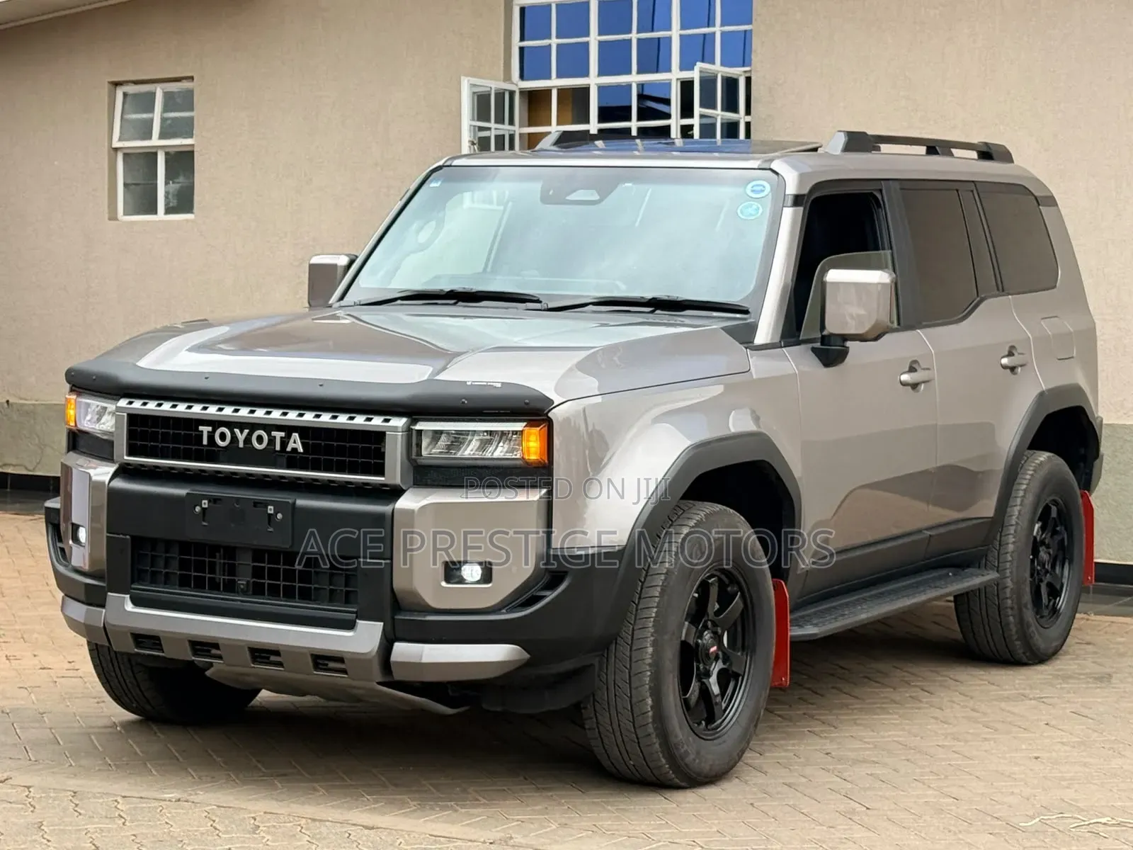 Toyota Land Cruiser Prado 2024 Gray