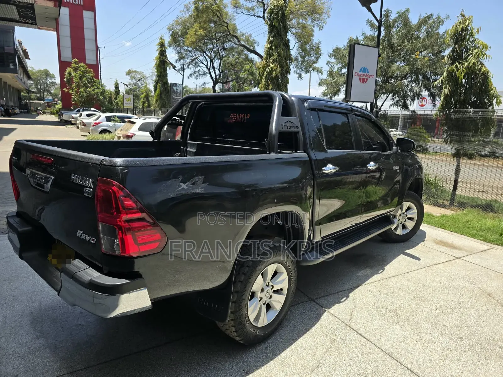 Toyota Hilux 2017 Black