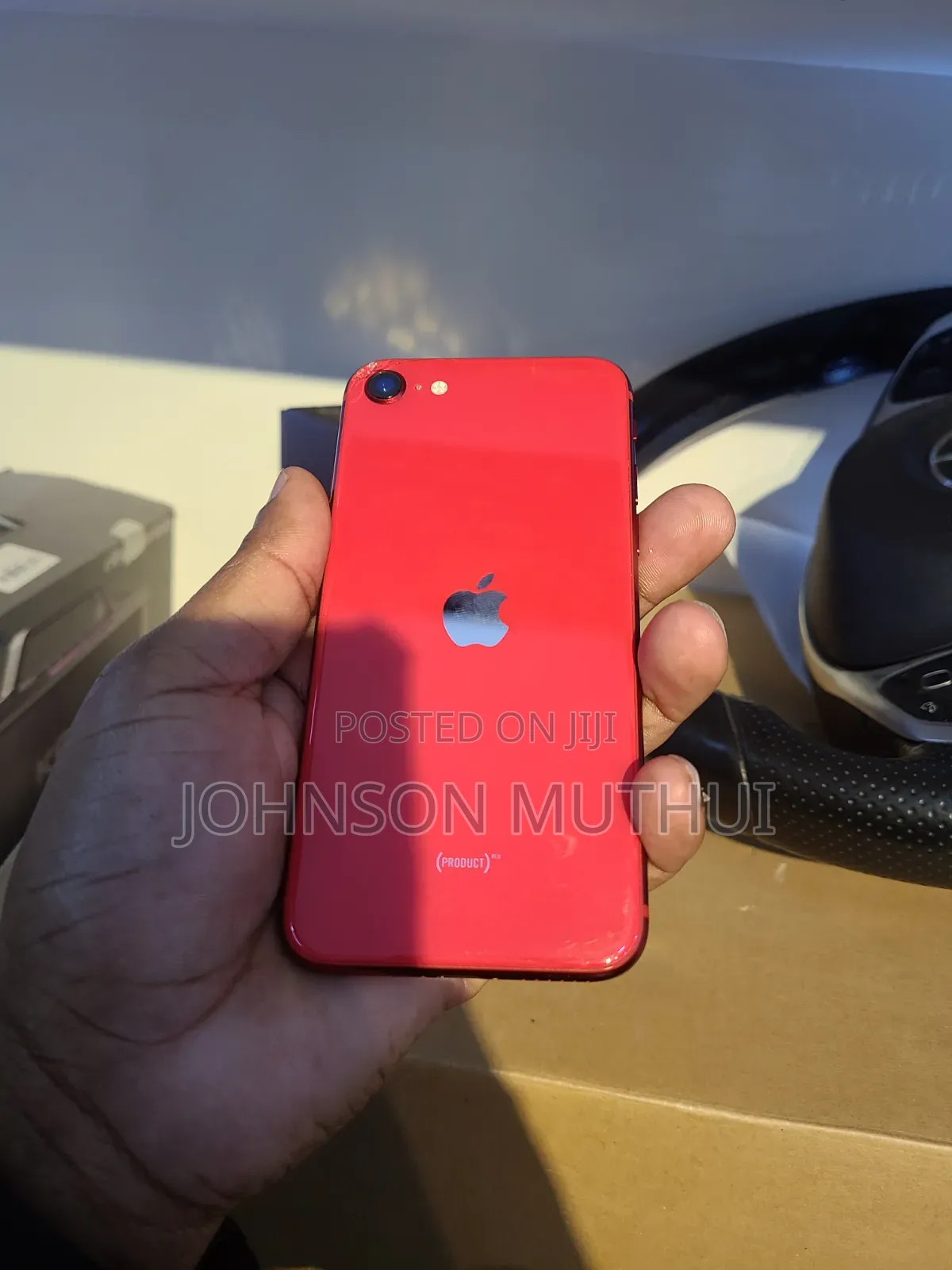 Apple iPhone SE (2020) 64 GB Red