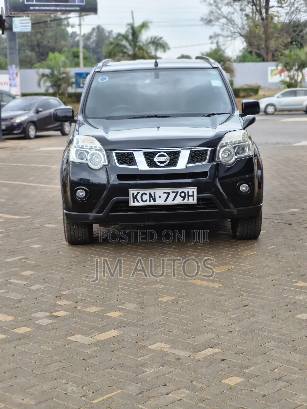 Nissan X-Trail 2.0 Petrol XE 2010 Black