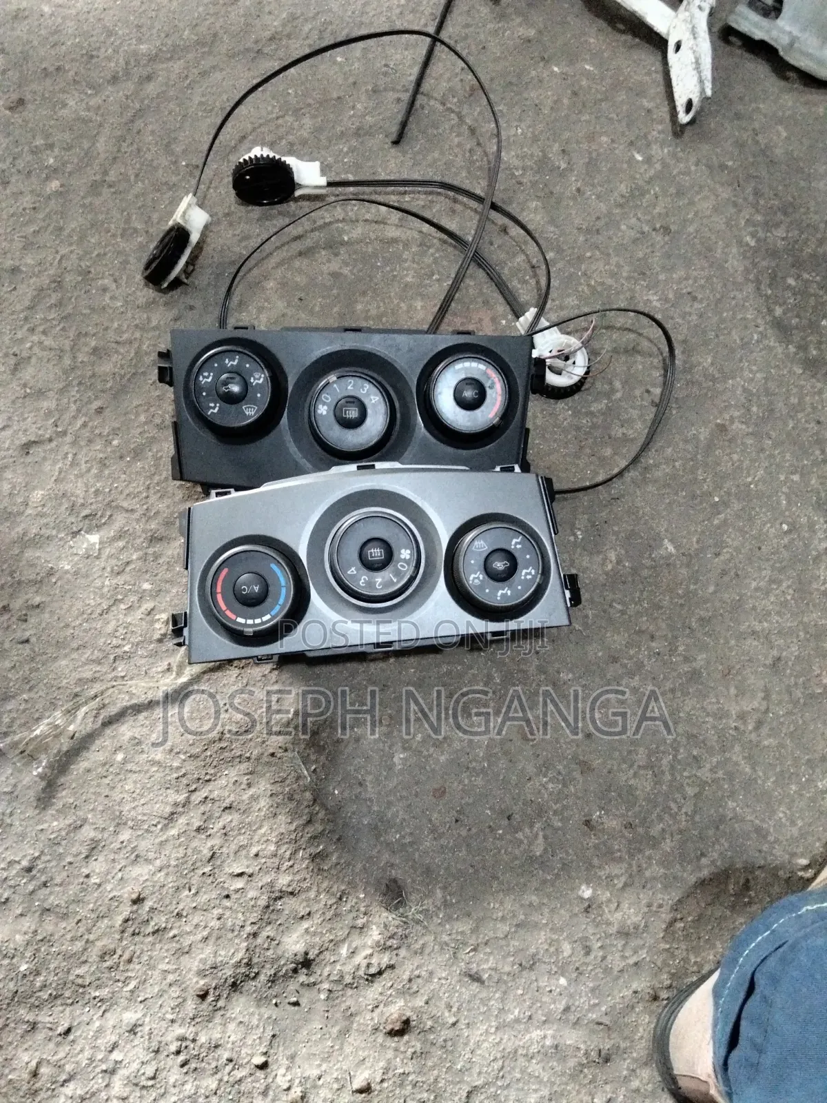 AC Control Toyota Fielder 2008