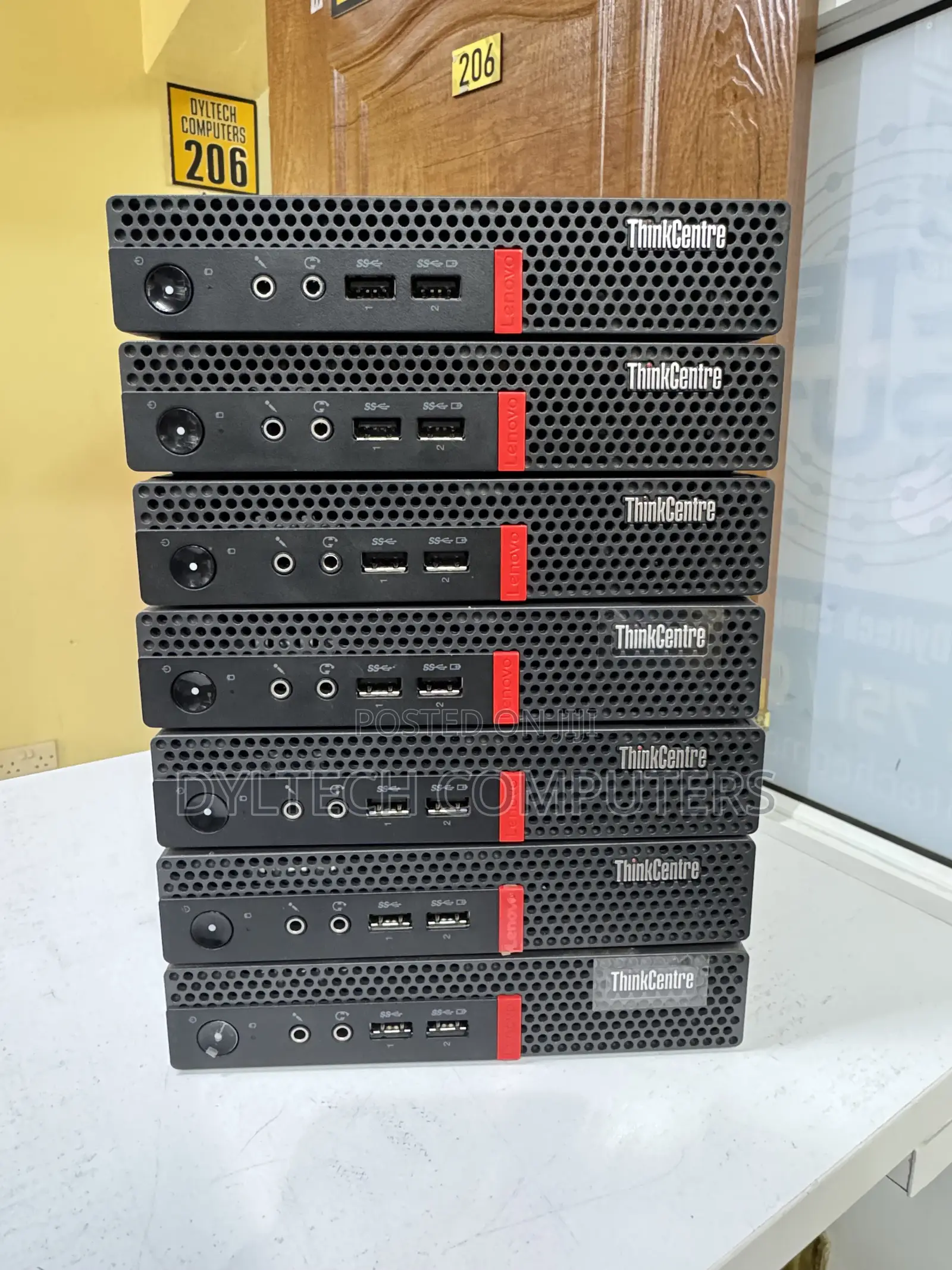 Lenovo ThinkCentre M625 Tiny 8GB Intel Core i7 SSD 256GB