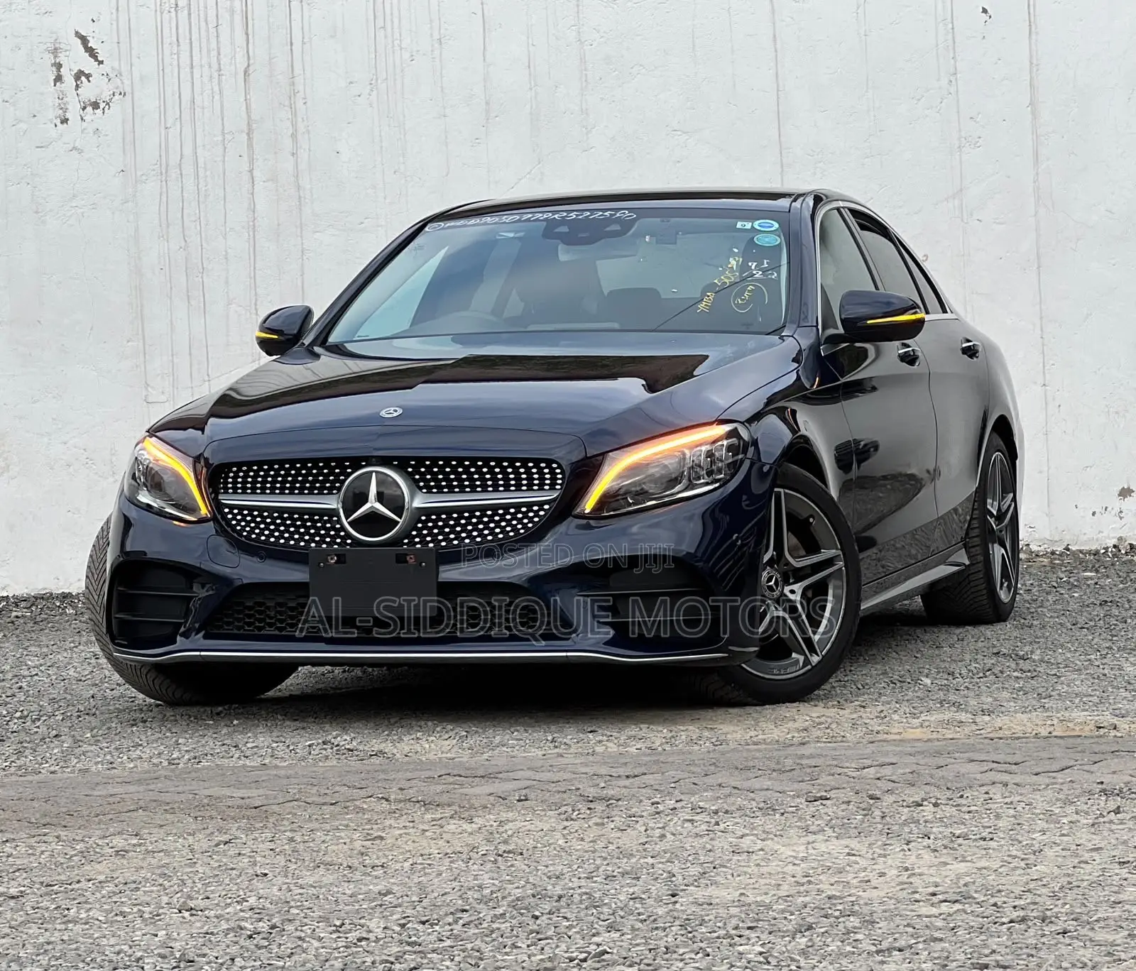 Mercedes-Benz C200 2019 Blue