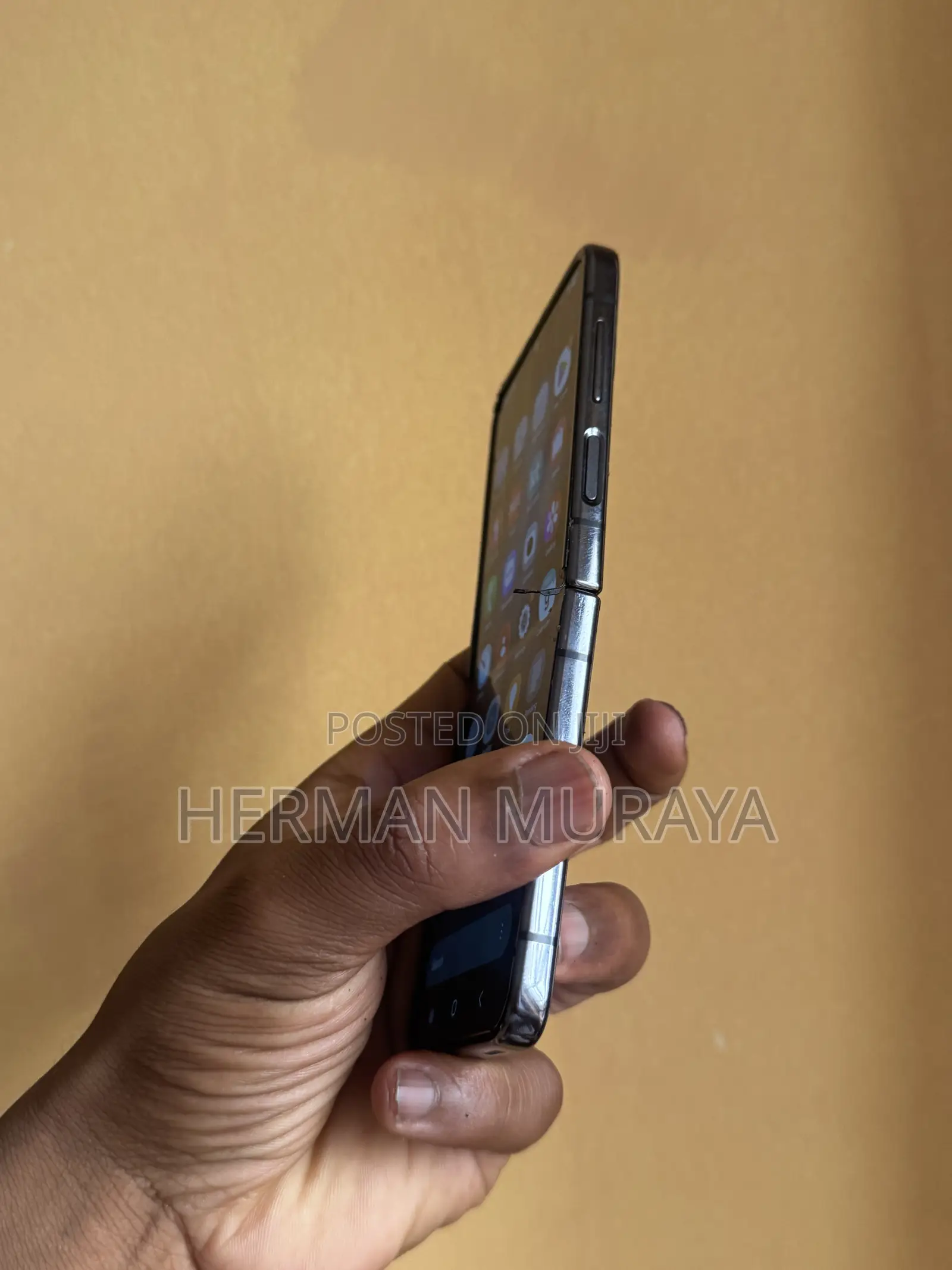 Samsung Galaxy Z Flip4 256 GB Black