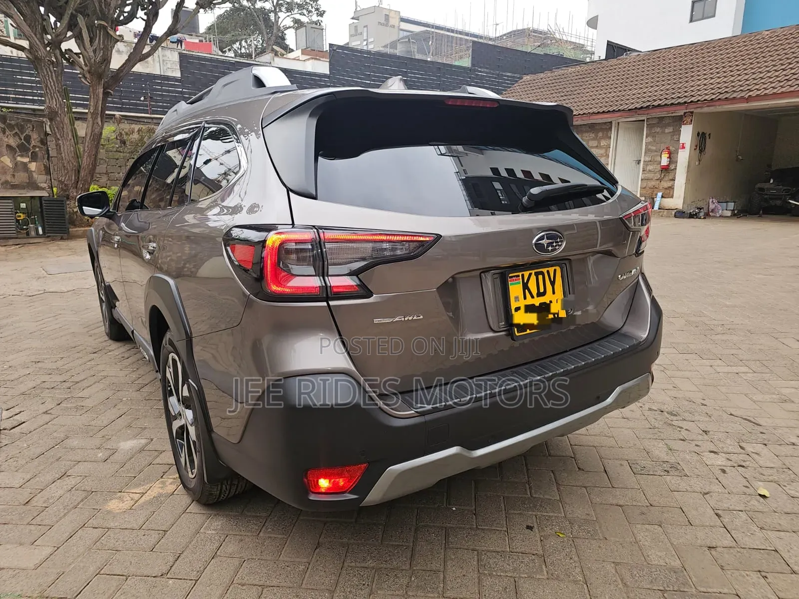 Subaru Outback 2023 Gray