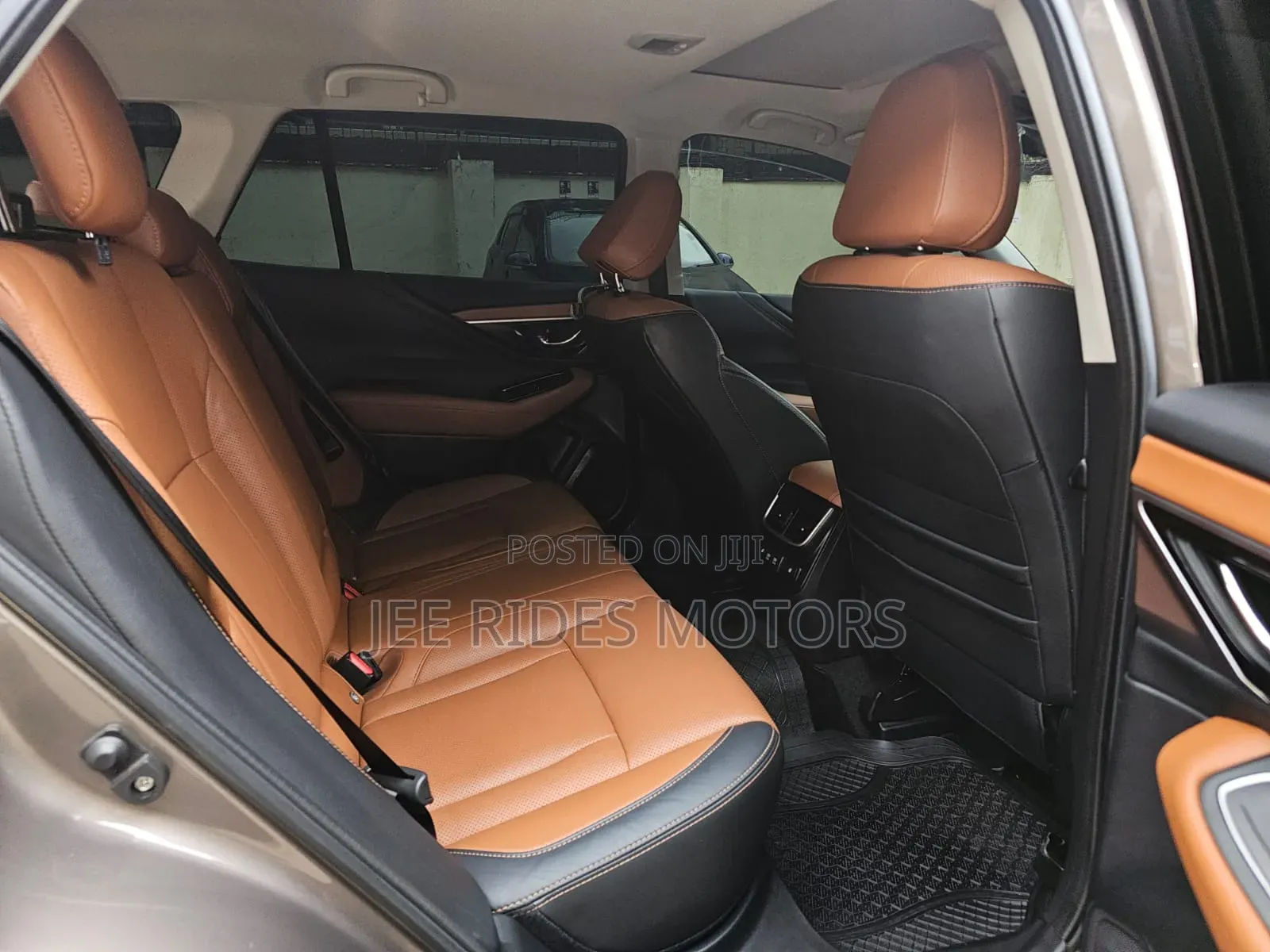 Subaru Outback 2023 Gray
