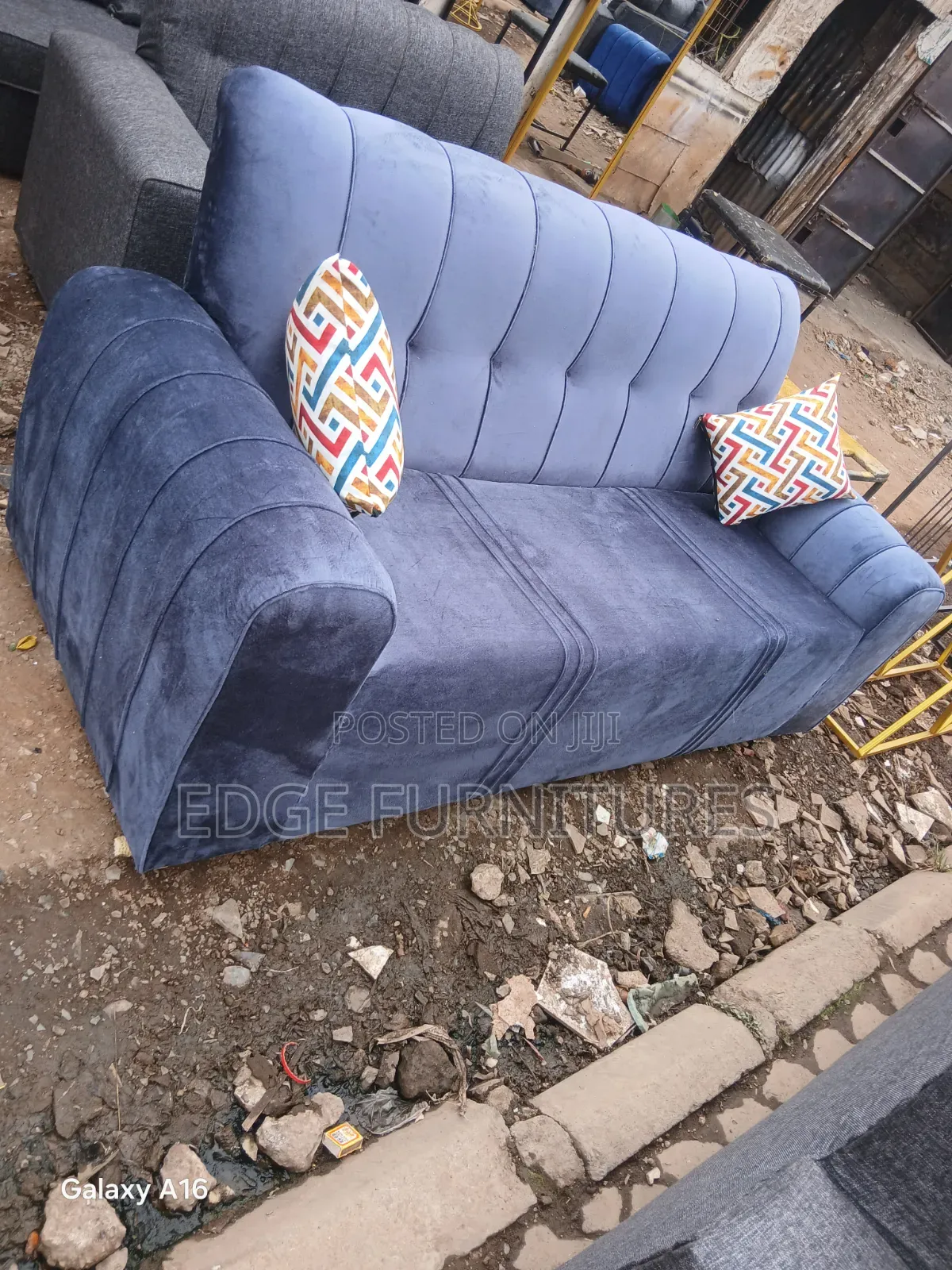 Round Three Seater for Sale