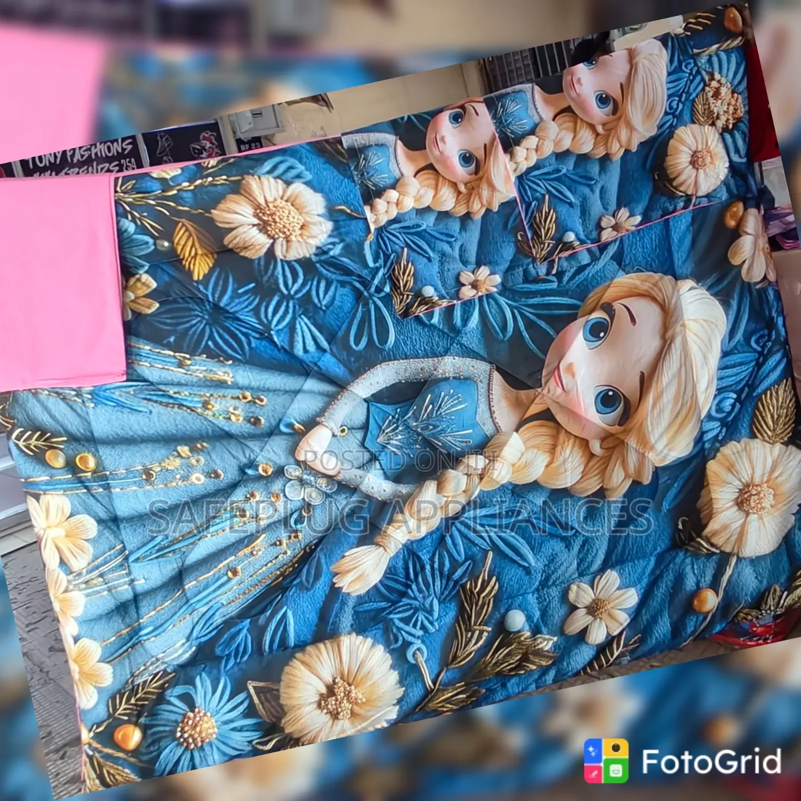 Cute Cartoon 4×6 Duvet Set | Bedsheet + 2 Pillowcases 