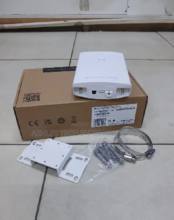 GWN7630 Dual Band Enterprise WiFi AP.