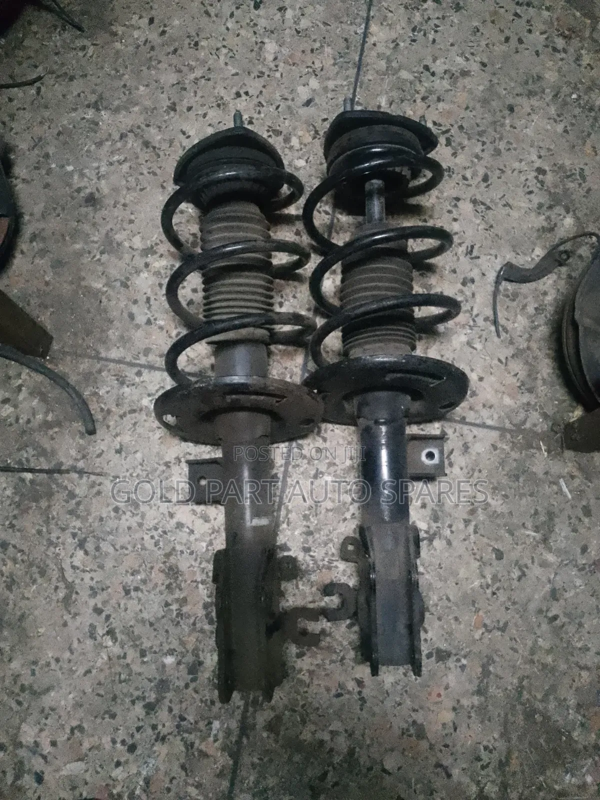 Ex Japan Compreat Shock Absorbers for Mazda Axera