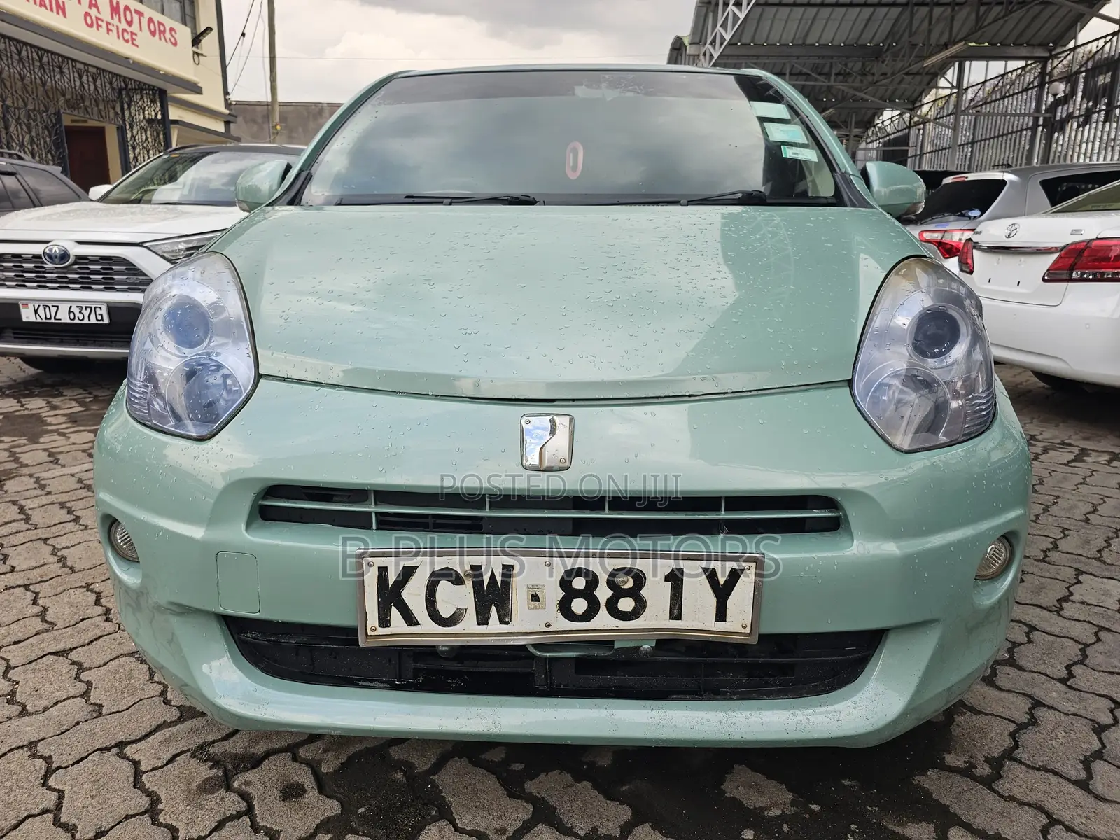 Toyota Passo 2012 Green