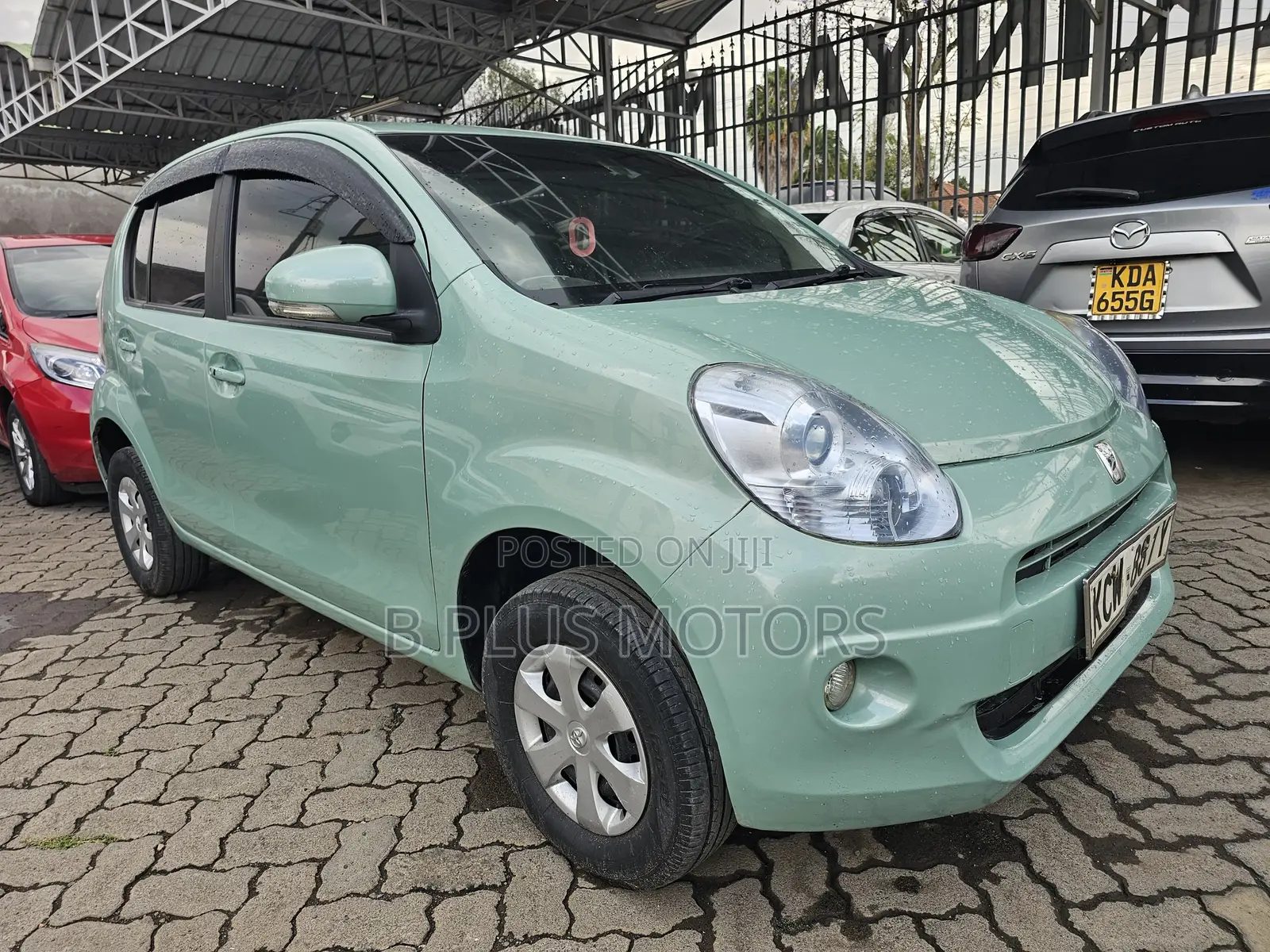 Toyota Passo 2012 Green