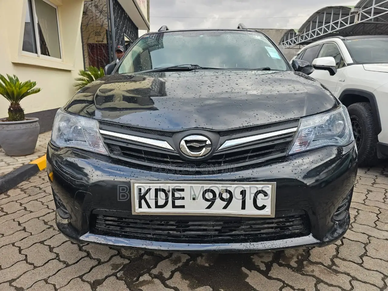 Toyota Corolla Fielder 2013 Black