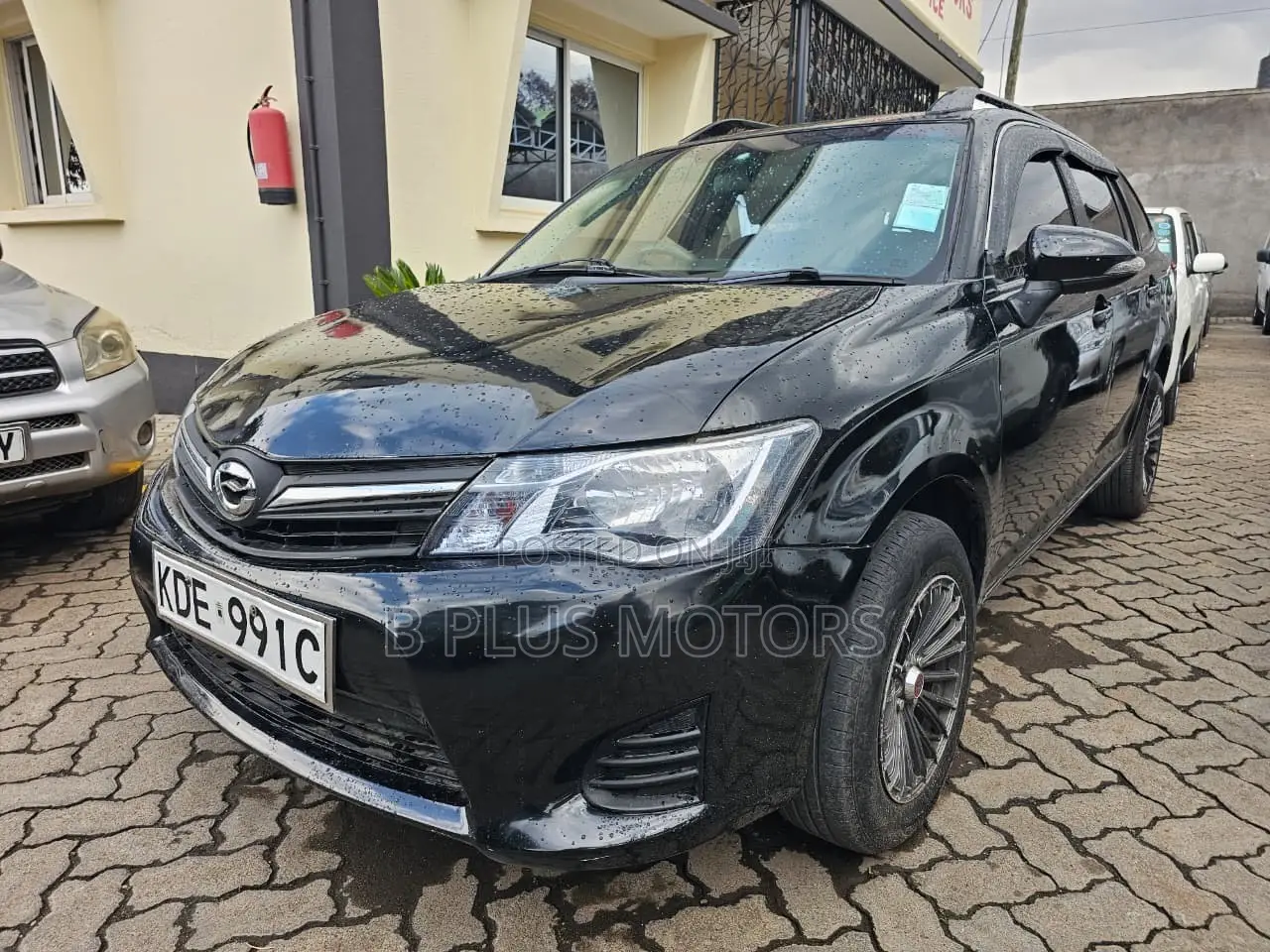 Toyota Corolla Fielder 2013 Black