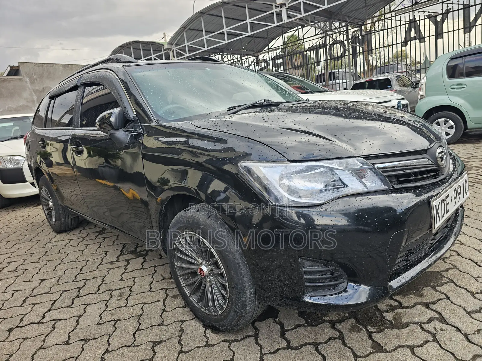 Toyota Corolla Fielder 2013 Black