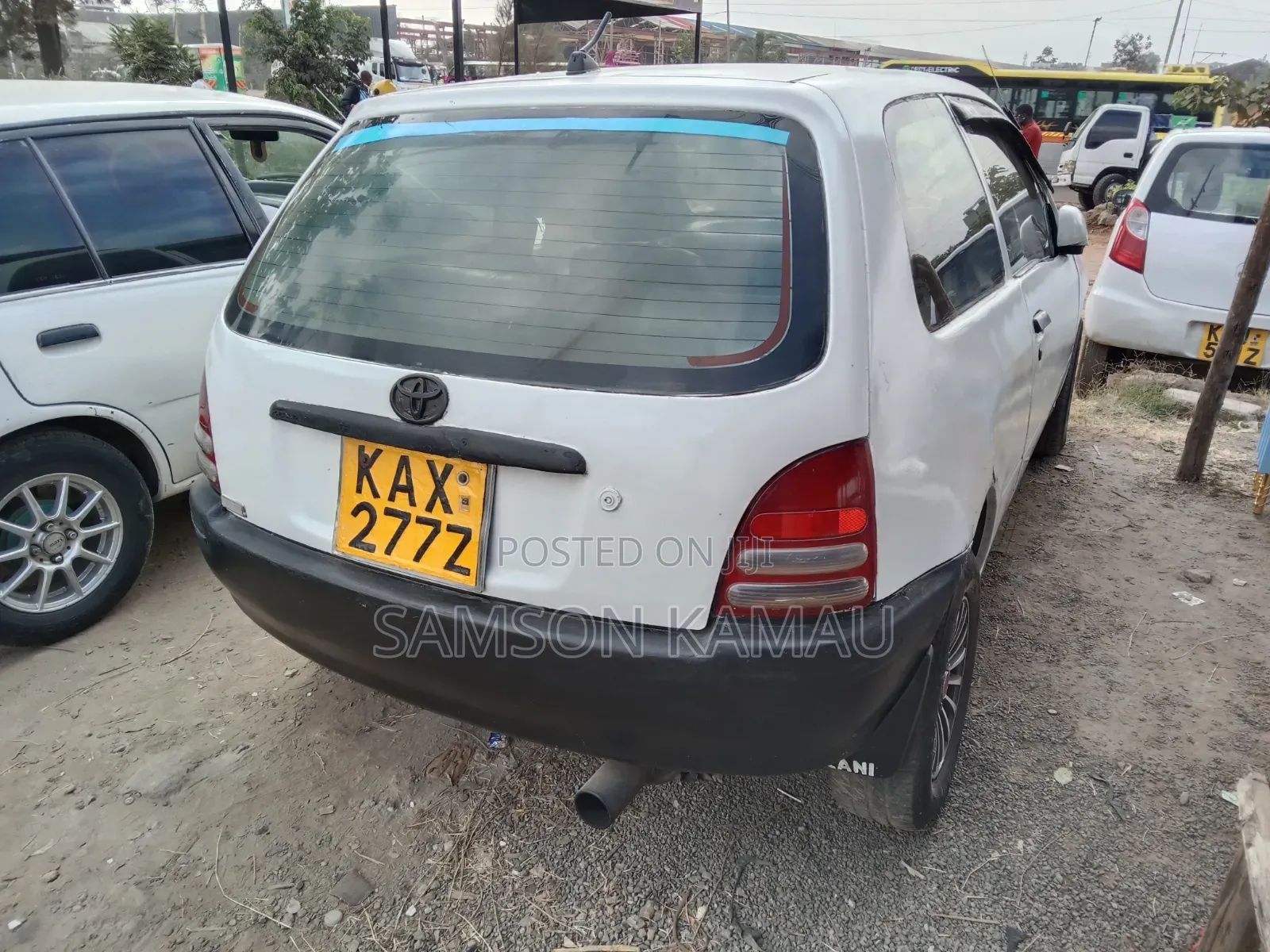 Toyota Starlet 2000 White