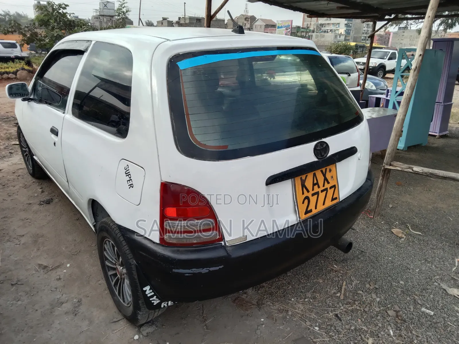 Toyota Starlet 2000 White