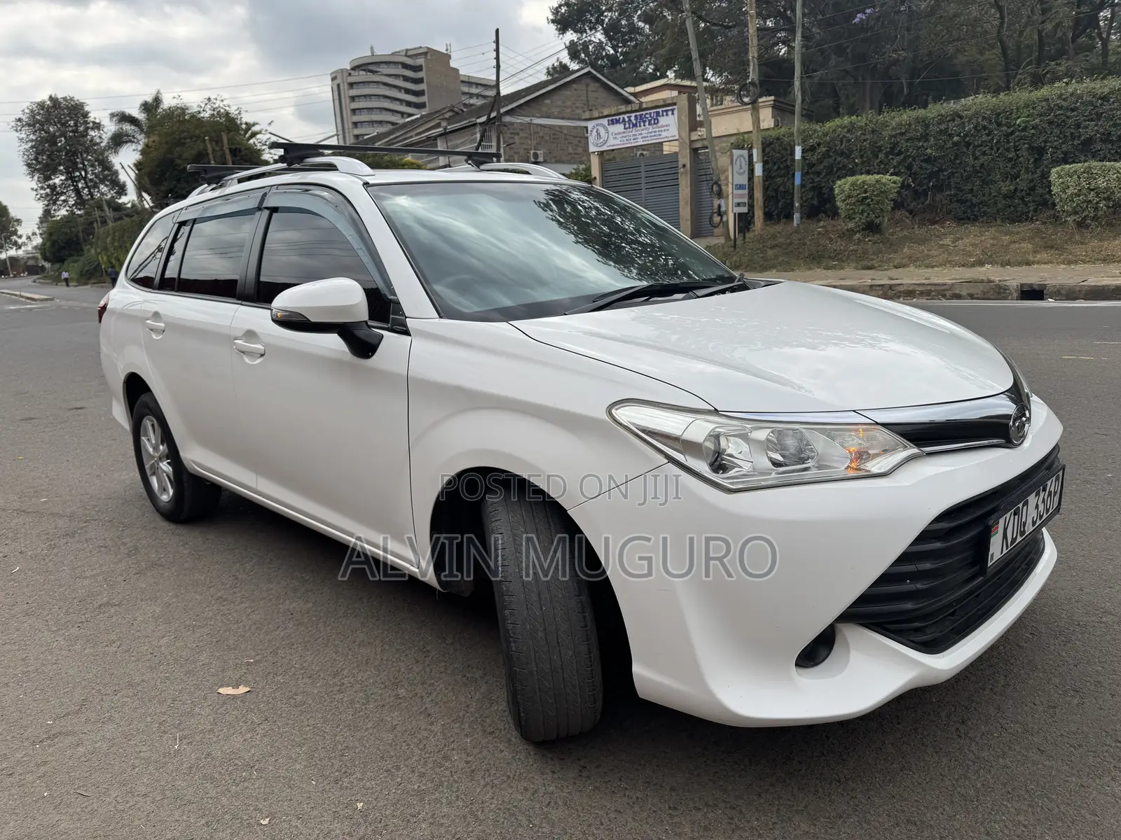 Toyota Corolla Fielder 1.5 Petrol AWD 2017 White