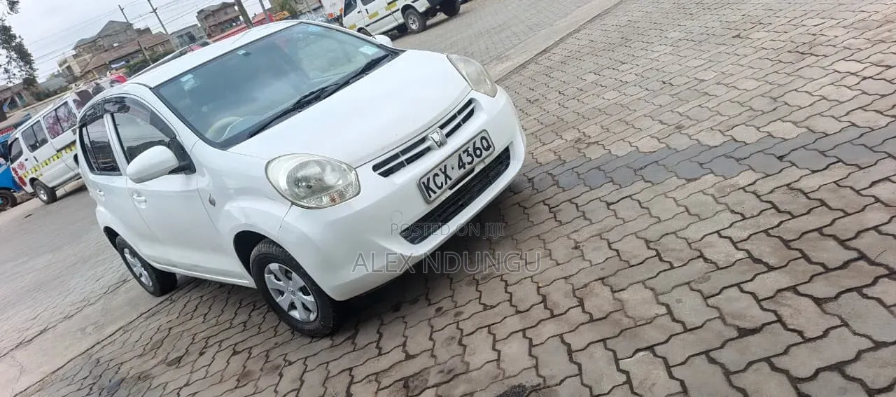 Toyota Passo 2012 White