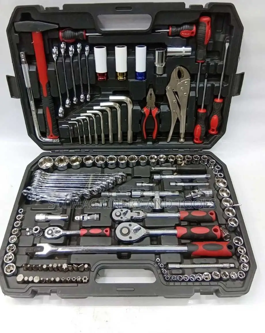 142-Piece Mechanic's Tool Set