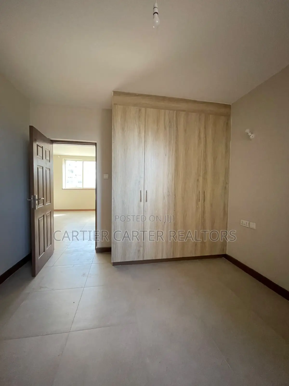 2bdrm Apartment in Hotel 67 Area for sale
