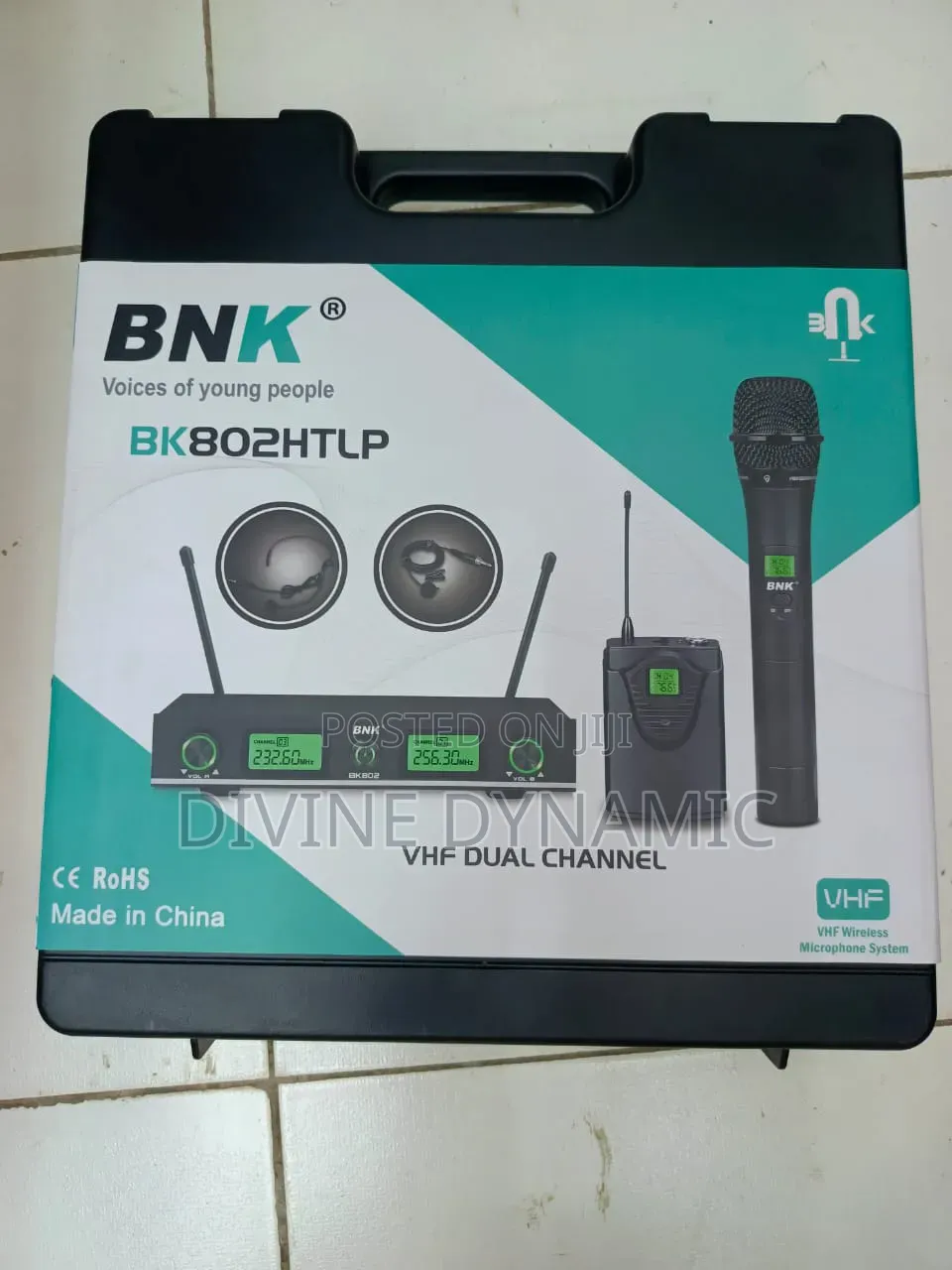 BNK Wireless Microphone 802